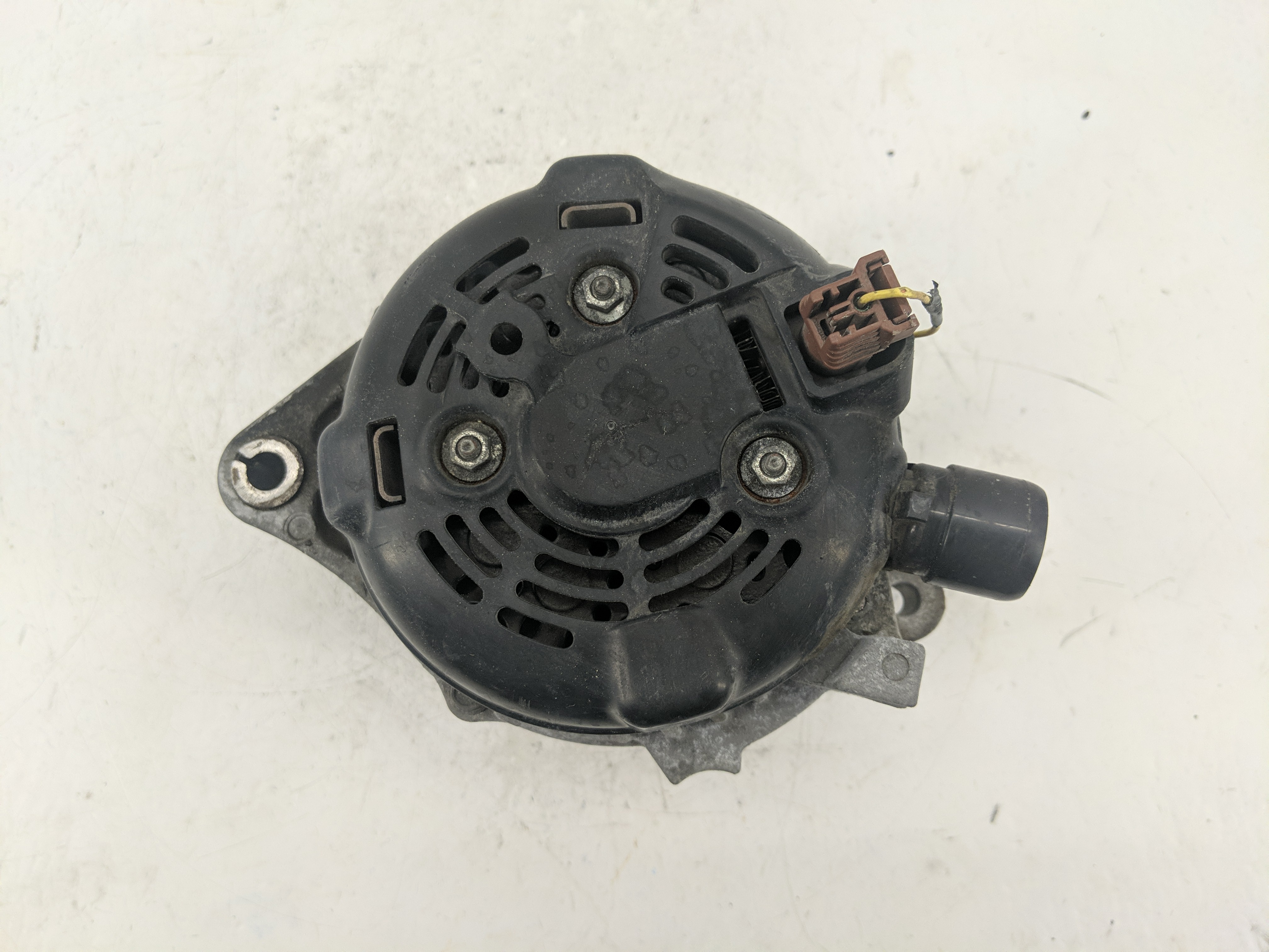 Picture of 2017 Honda Ridgeline Alternator Generator Charging Assembly Engine Oem 1223104