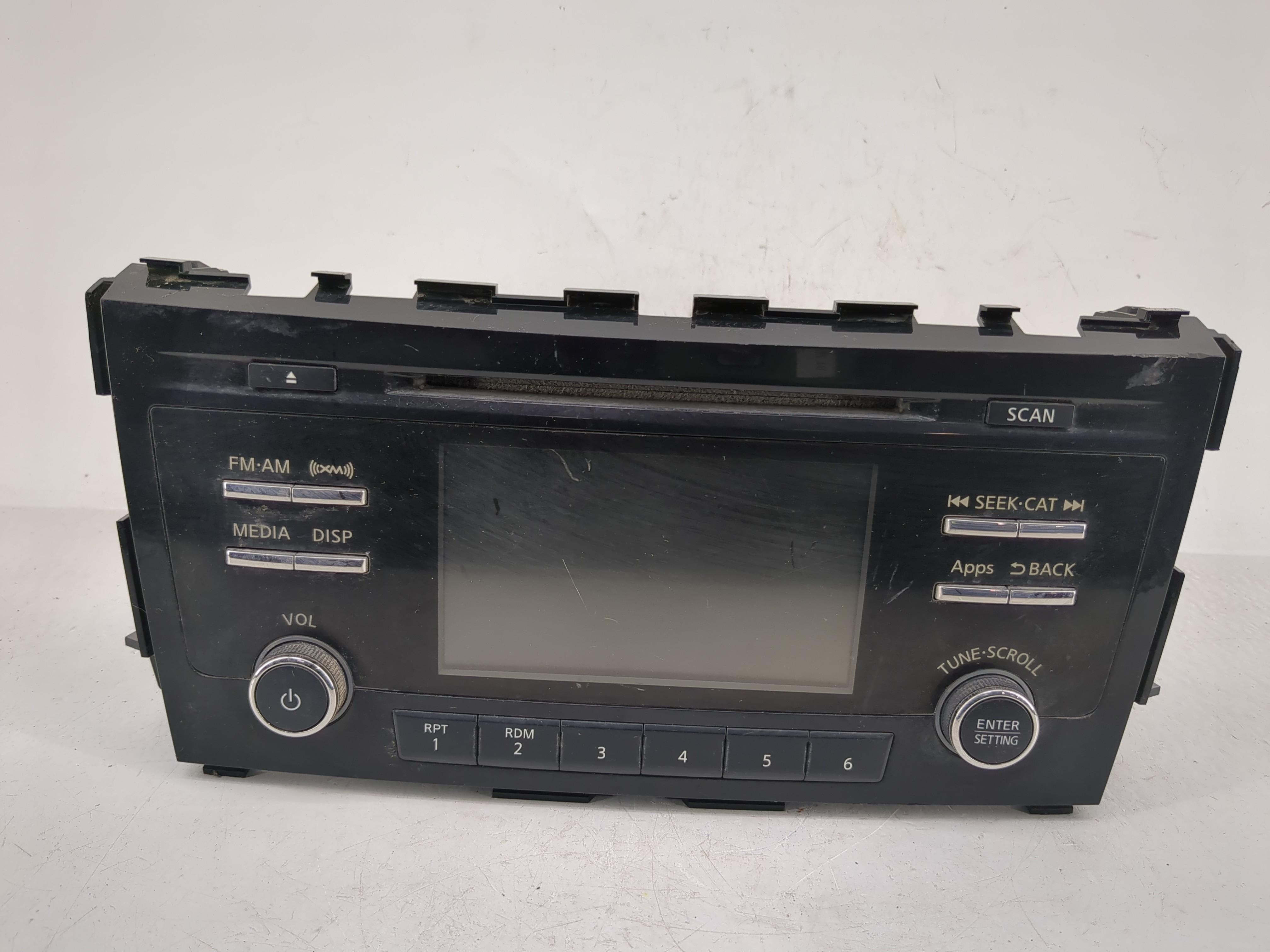 2013-2015 Nissan Altima Am Fm Cd Player Radio Receiver 1223110 - Oemusedautoparts1.com