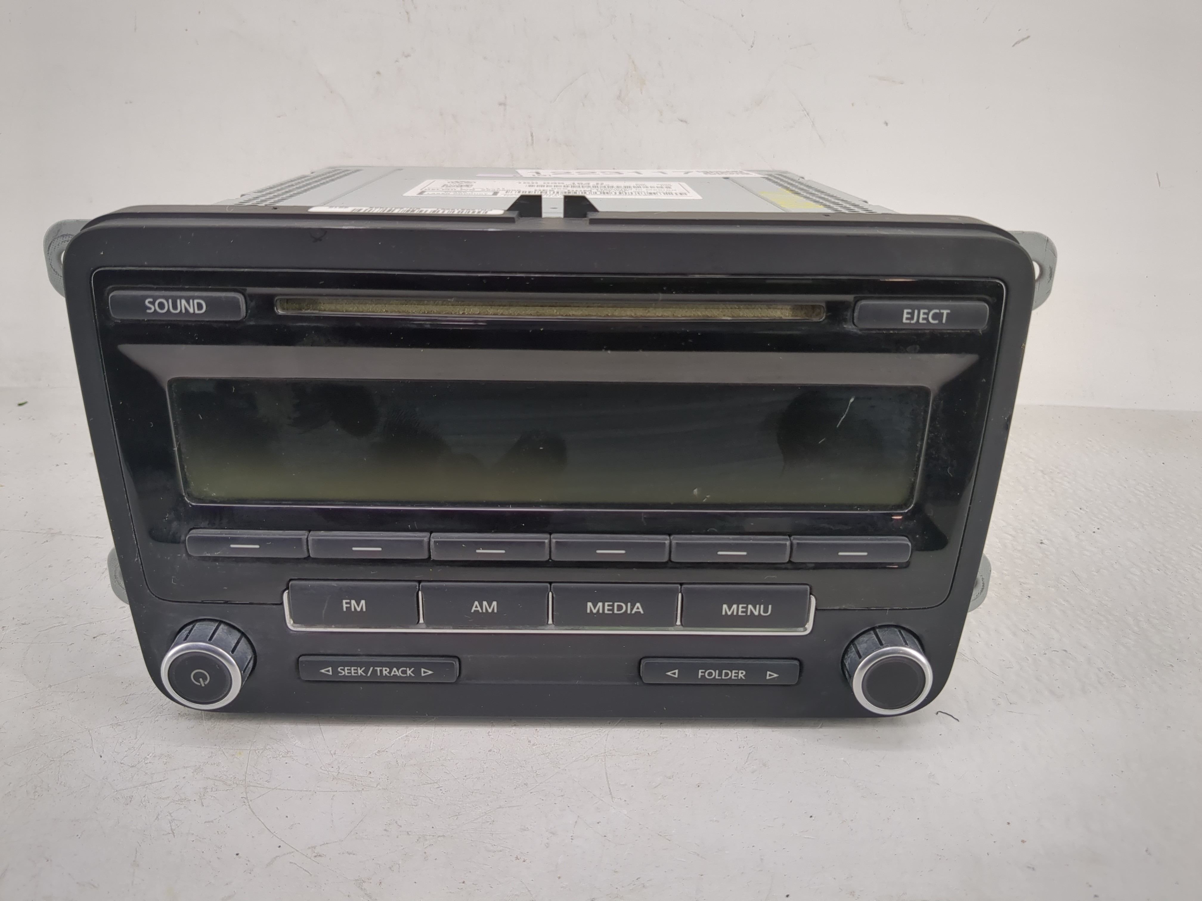 2012-2015 Volkswagen Passat Am Fm Cd Player Radio Receiver 1223117 - Oemusedautoparts1.com