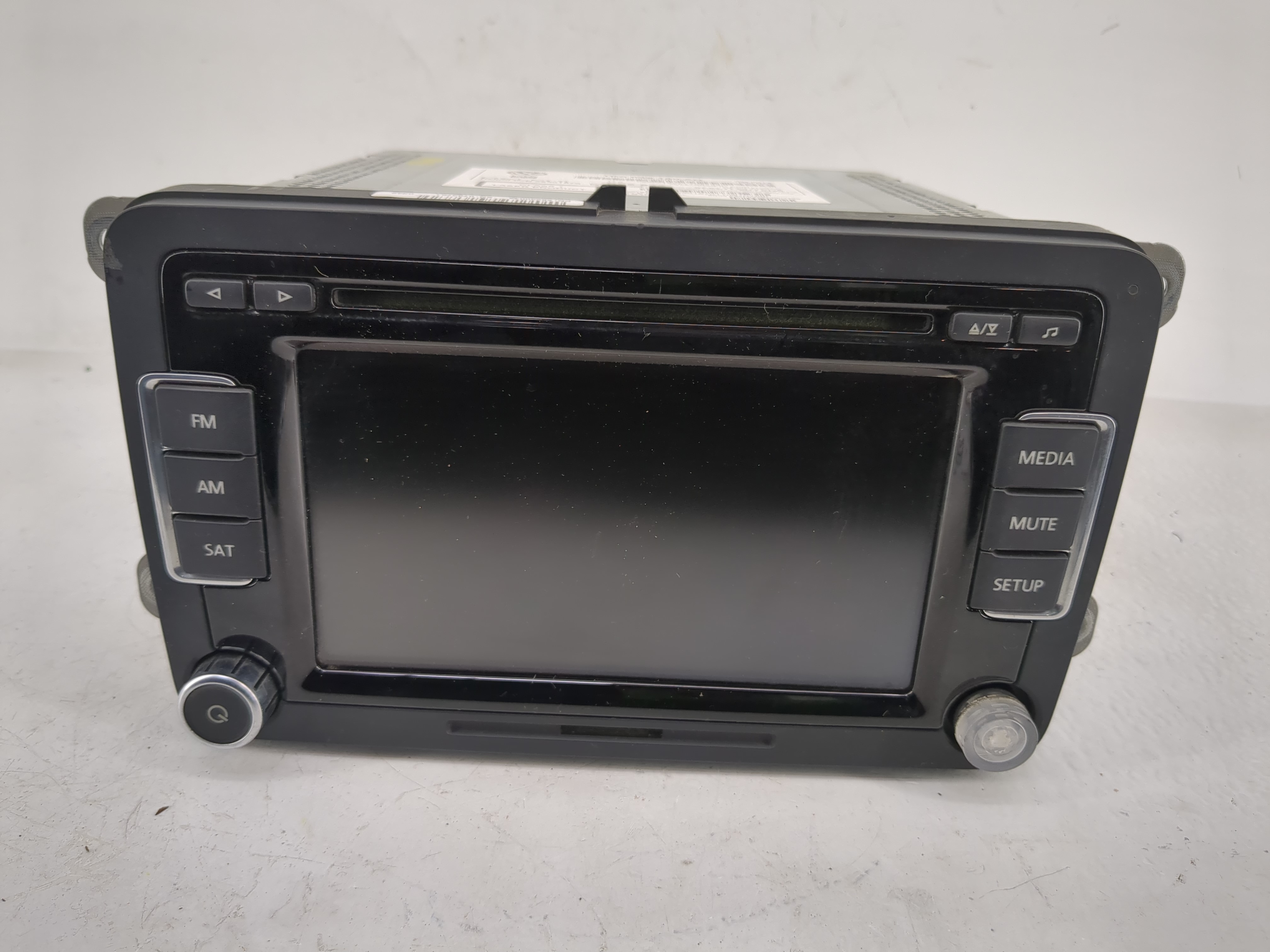 2012-2017 Volkswagen Jetta Am Fm Cd Player Radio Receiver 1223123 - Oemusedautoparts1.com