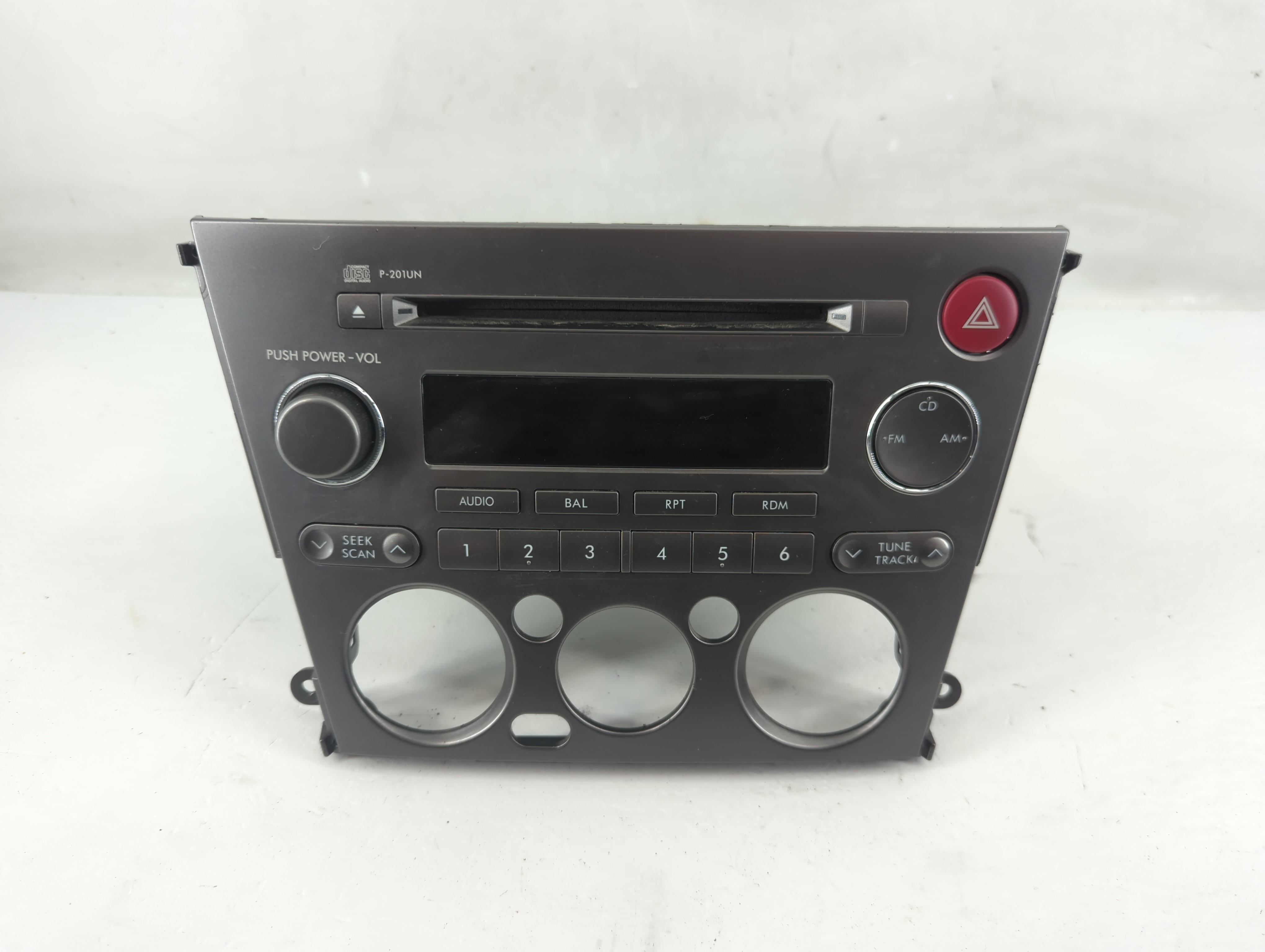 2005-2006 Subaru Legacy Am Fm Cd Player Radio Receiver 1223139 - Oemusedautoparts1.com