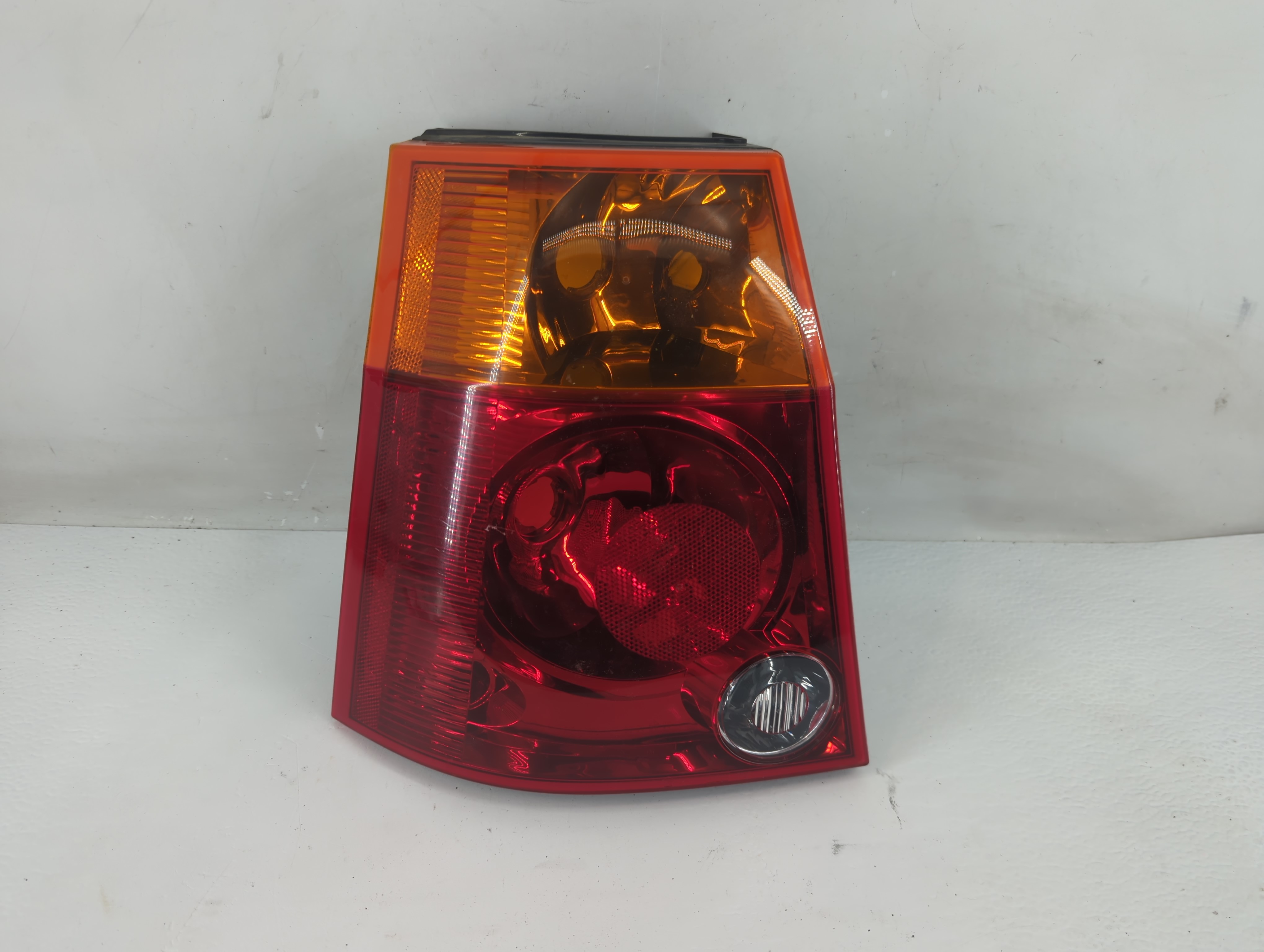 Picture of 2007 Chrysler Pacifica Driver Left Side Tail Light Taillight Oem 1223162