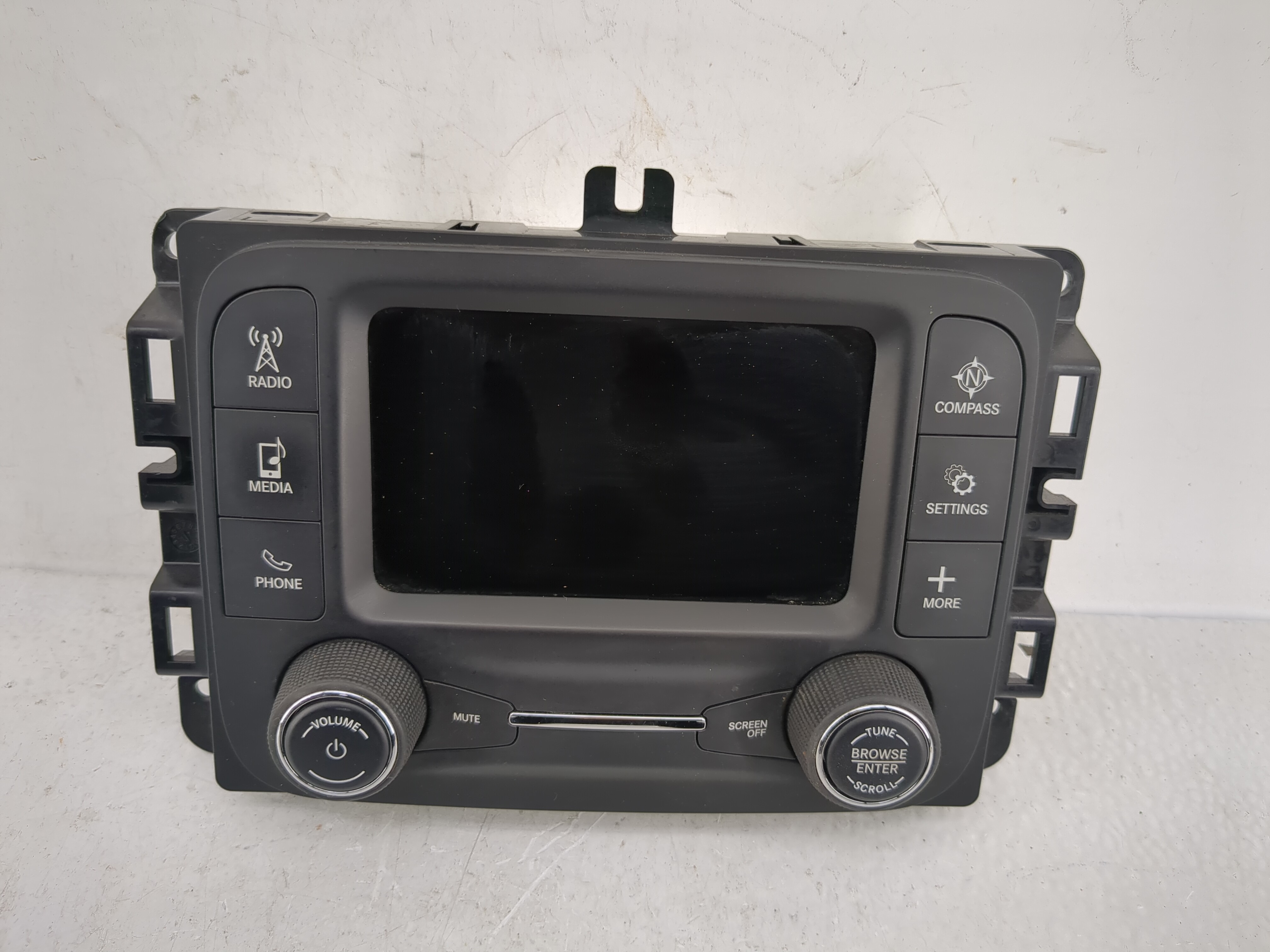 2018 Jeep Compass Am Fm Cd Player Radio Receiver 1223194 - Oemusedautoparts1.com