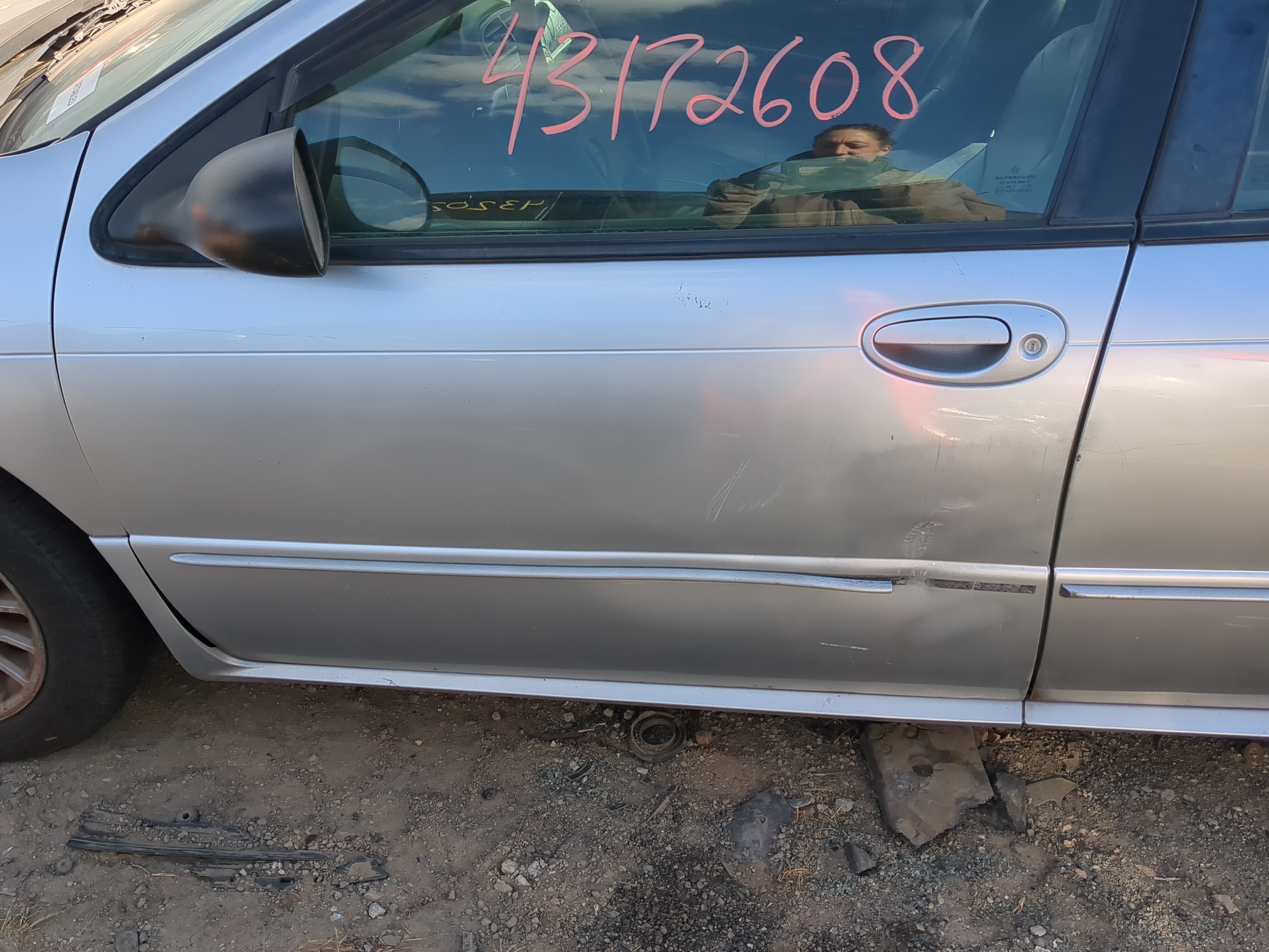 1998-2004 Chrysler Concorde Driver Front Door Oem 1223366 - Oemusedautoparts1.com