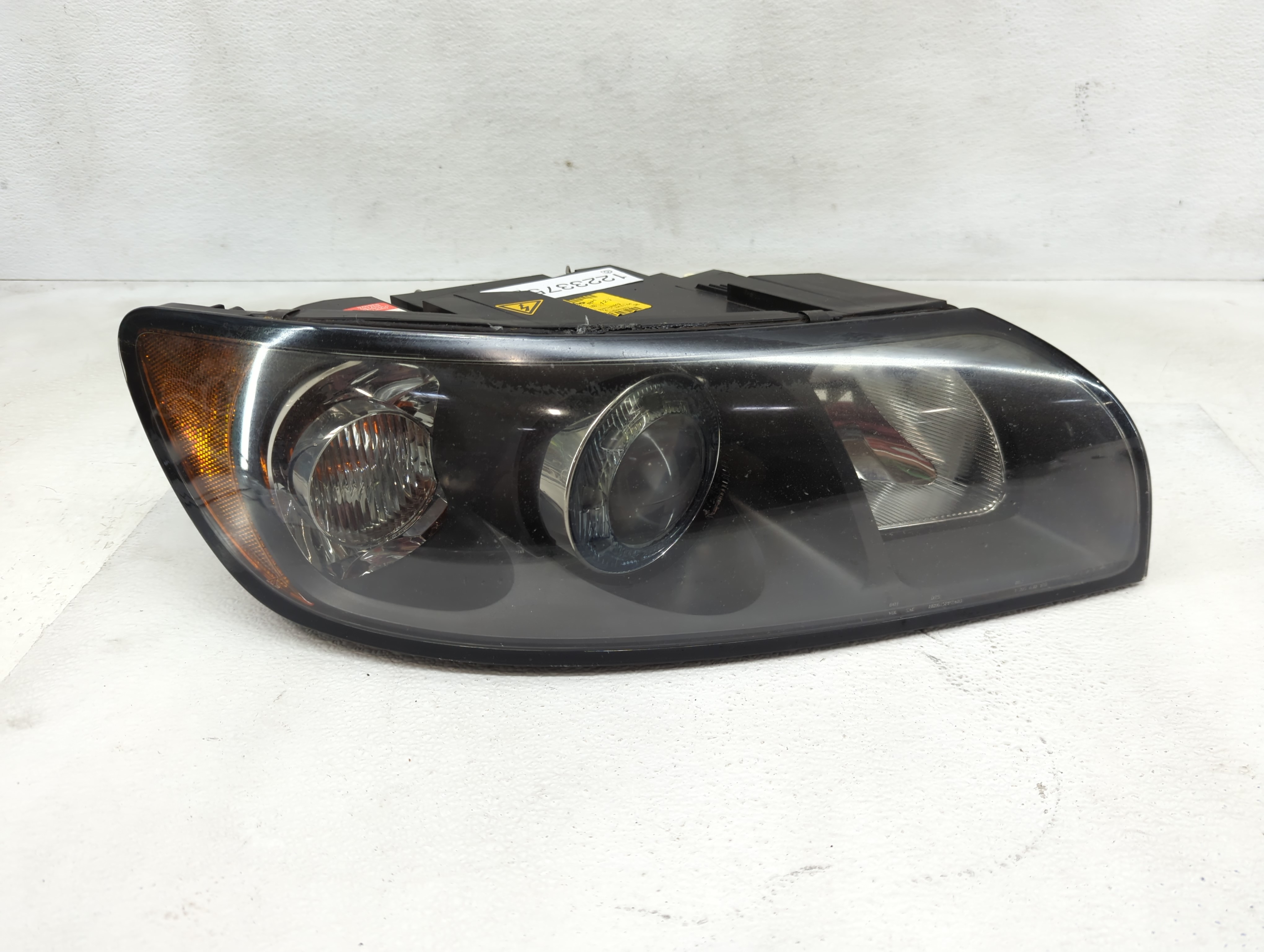 2005-2007 Volvo V50 Passenger Right Oem Head Light Headlight Lamp 1223375 - Oemusedautoparts1.com
