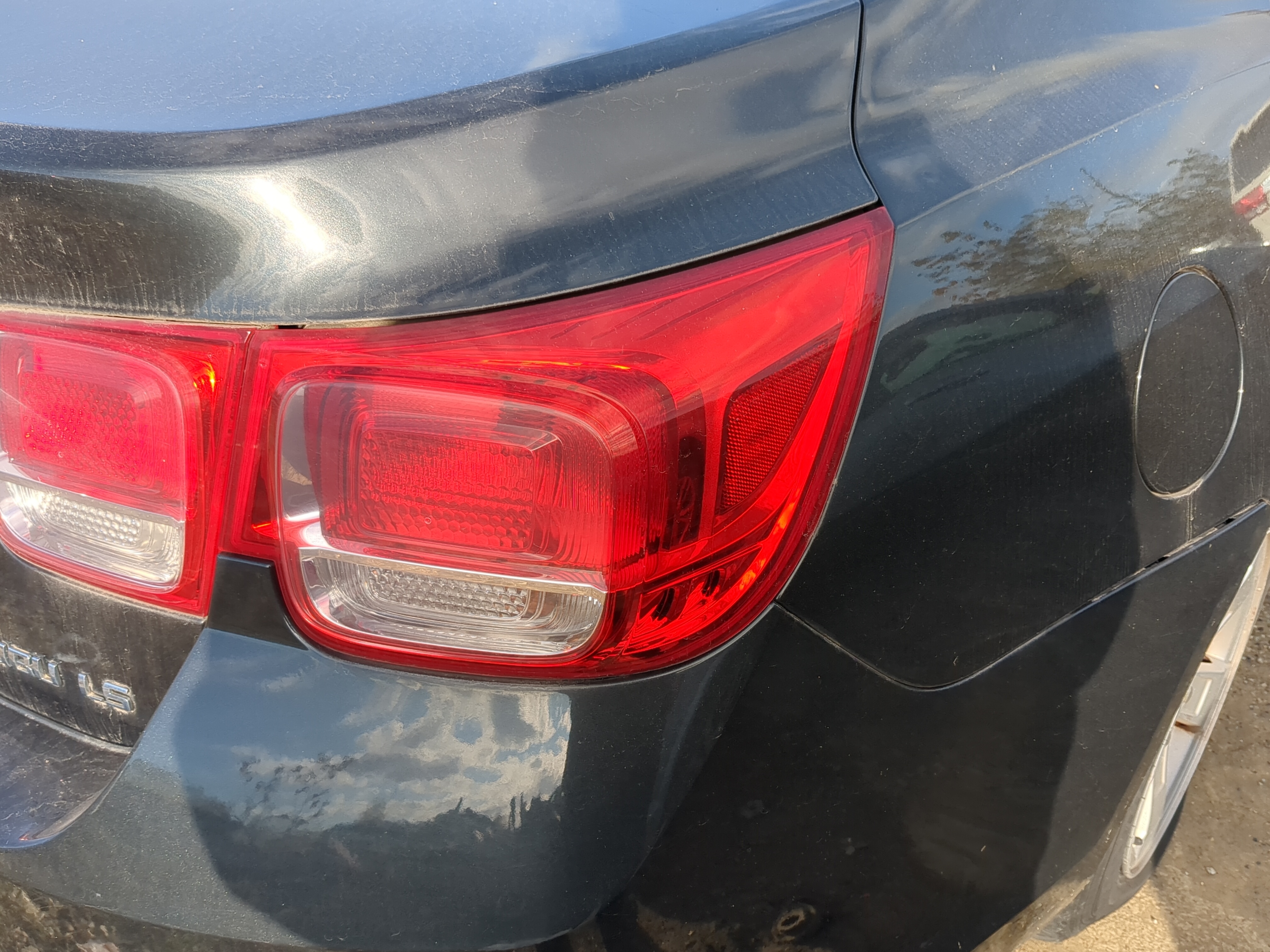 Chevrolet Malibu Limited Passenger Right Side Tail Light Taillight Oem 1223496 - Oemusedautoparts1.com