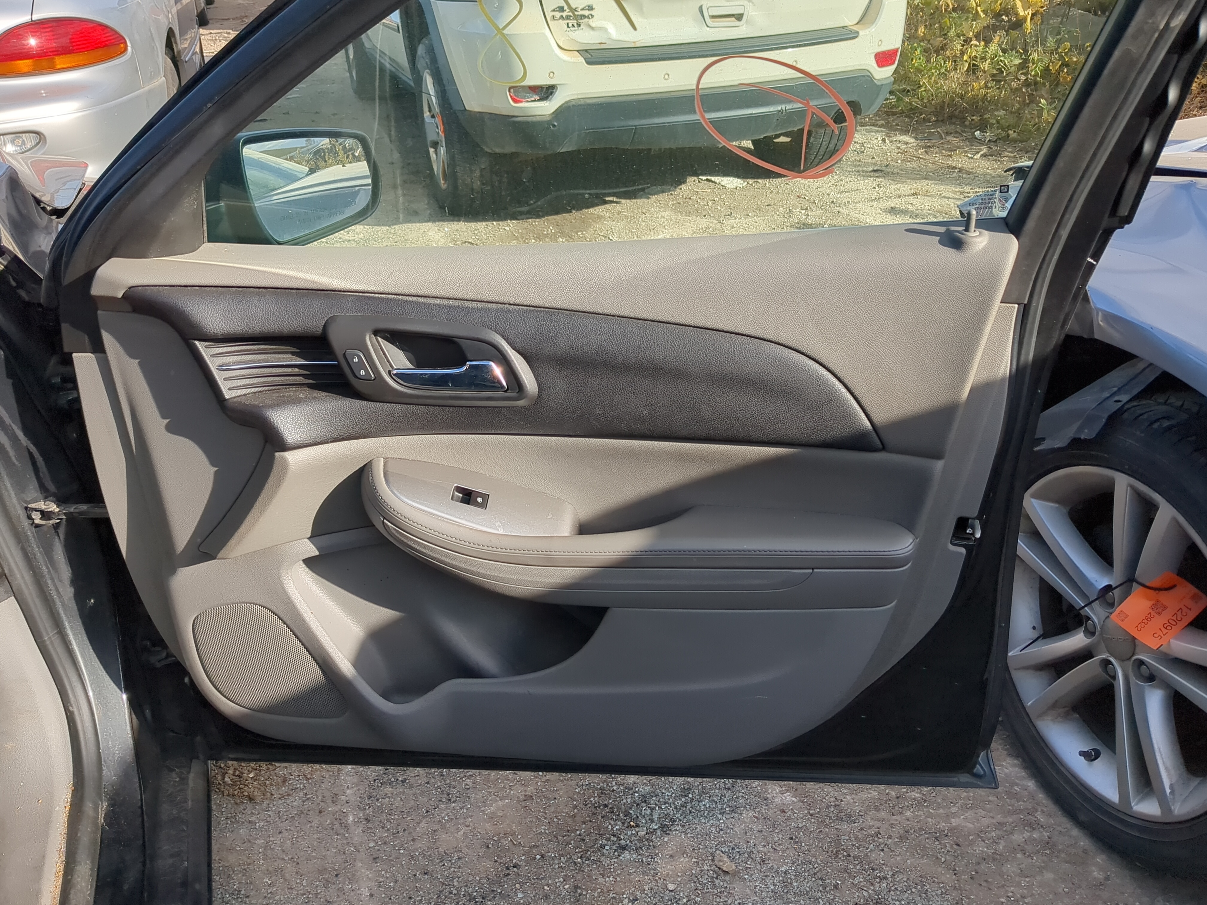 Picture of Door Panels 2016 CHEVROLET MALIBU LIMITED