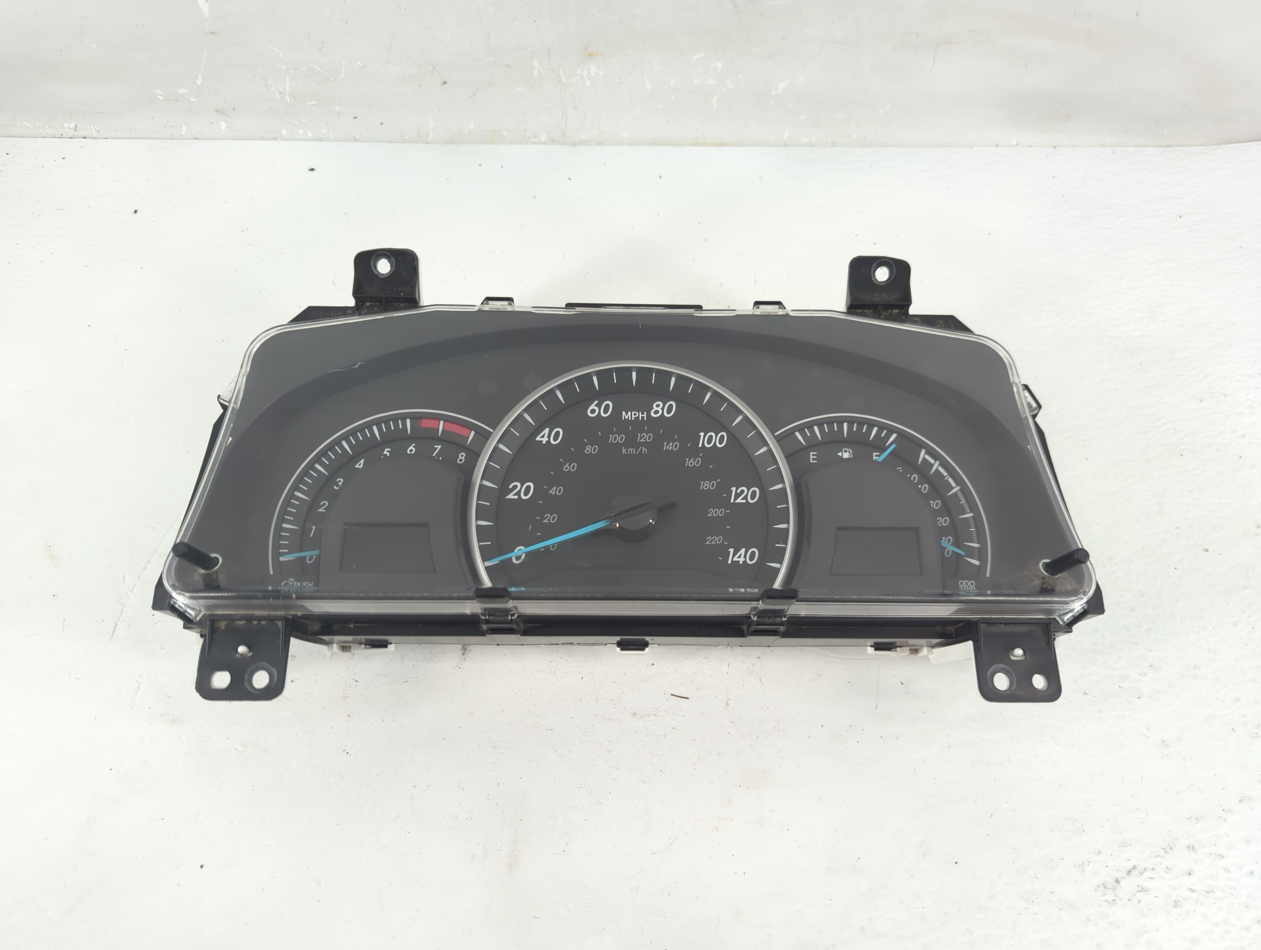 2013-2014 Toyota Camry Speedometer Instrument Cluster Gauges 1223646 - Oemusedautoparts1.com