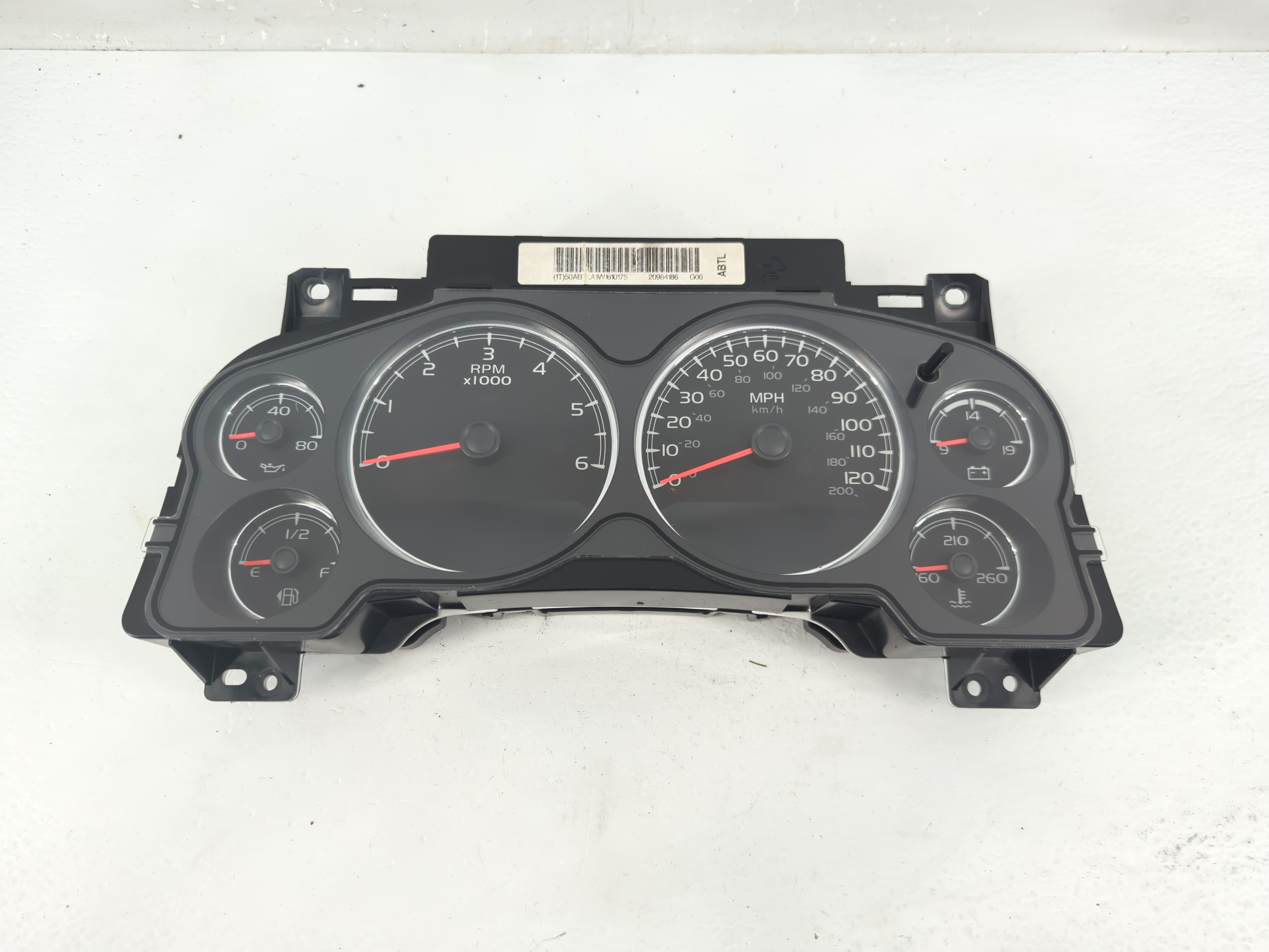 2010-2011 Gmc Yukon Speedometer Instrument Cluster Gauges 1223647 - Oemusedautoparts1.com