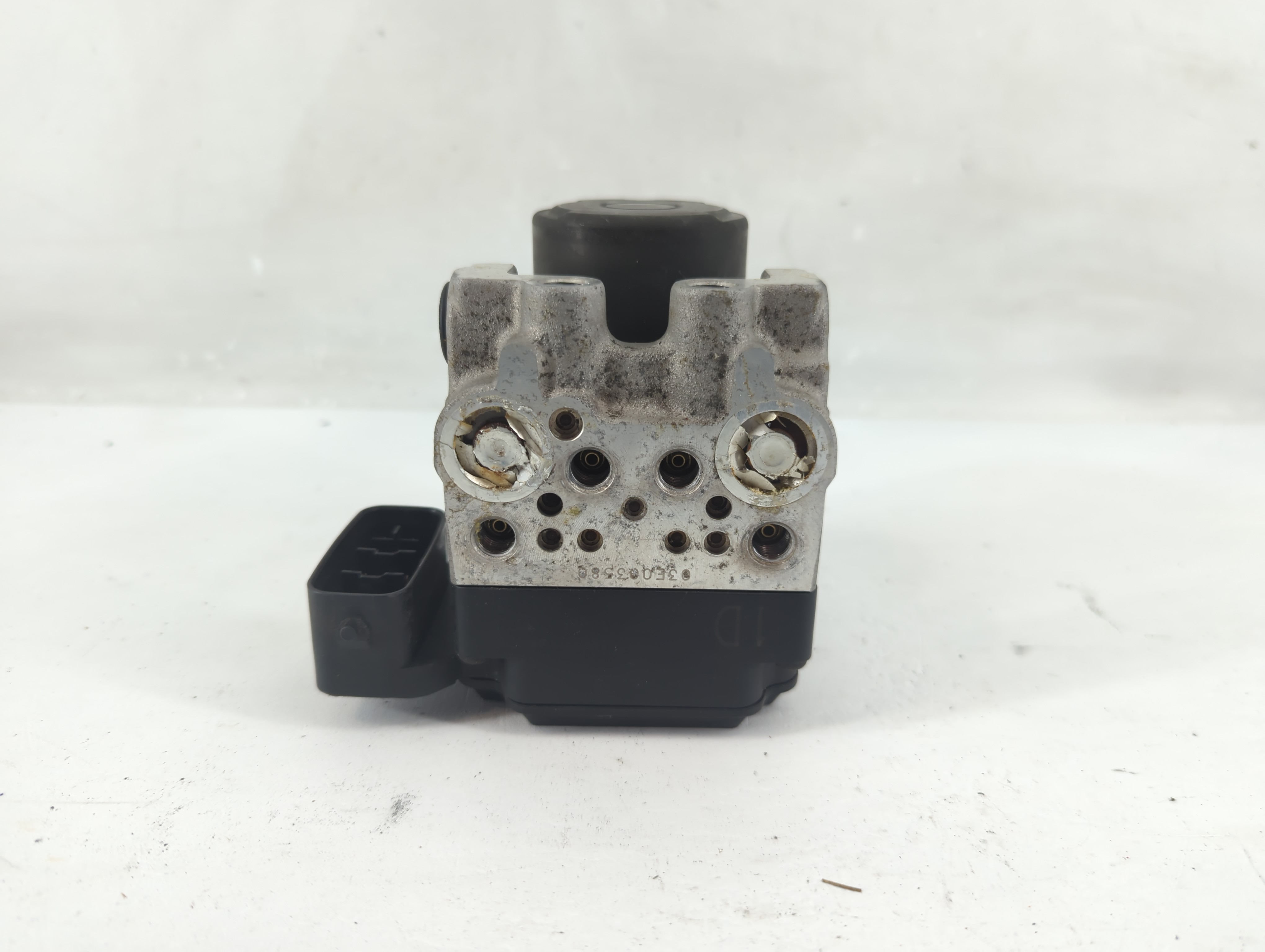 2001-2003 Toyota Highlander Abs Pump Control Module 1223662 - Oemusedautoparts1.com