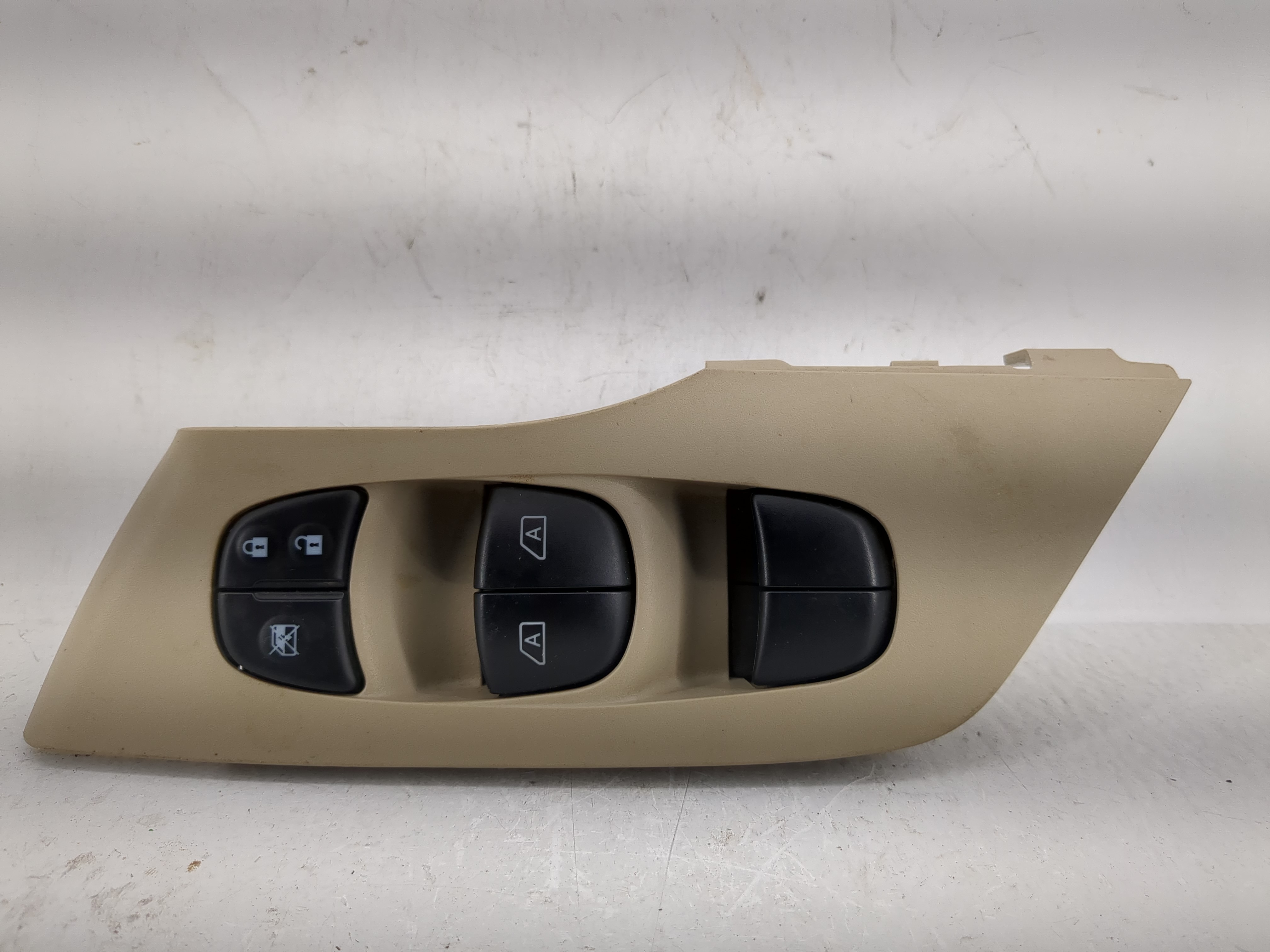 2013-2018 Nissan Altima Driver Left Door Master Power Window Switch 1223719 - Oemusedautoparts1.com