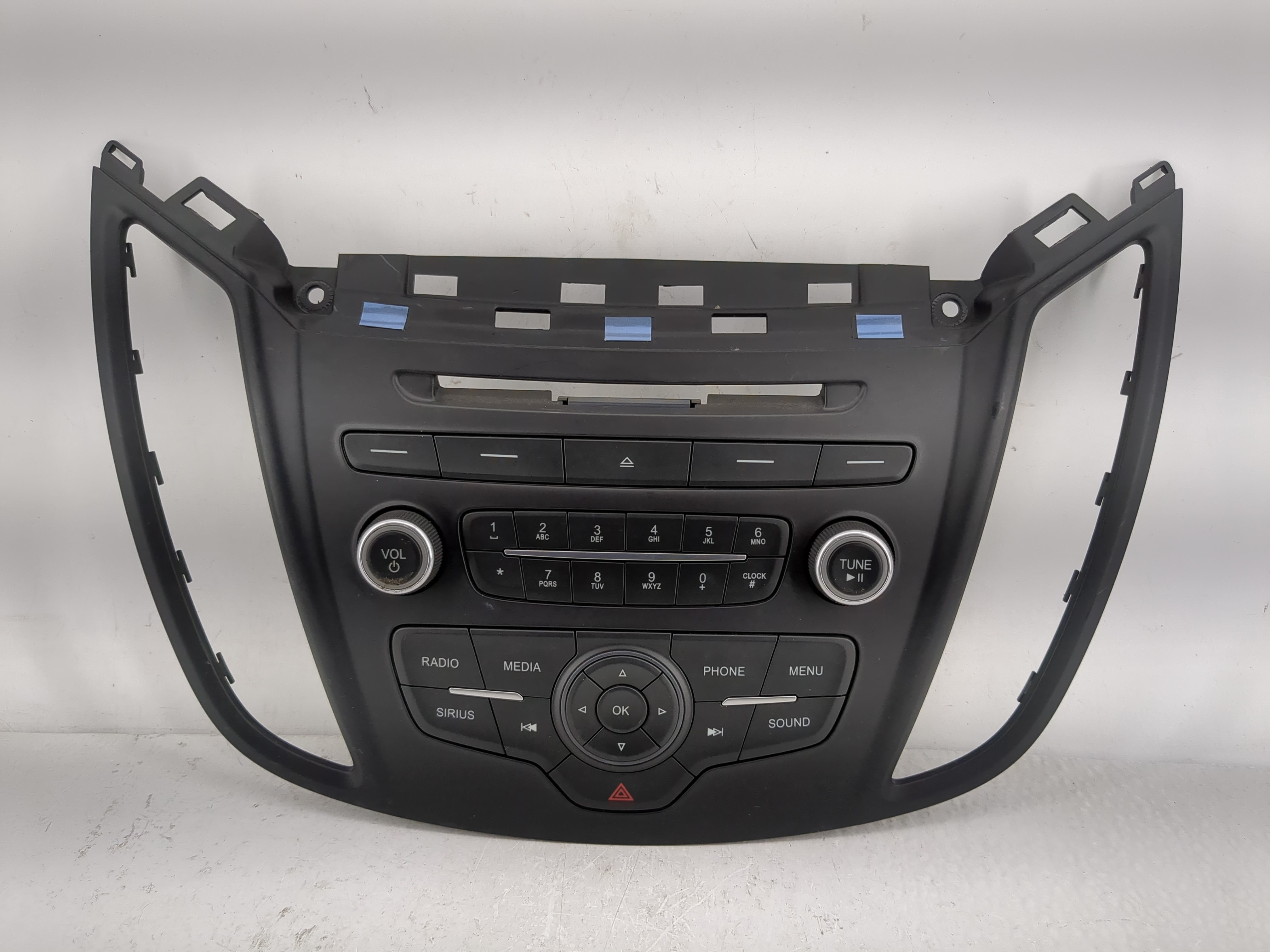 2015-2018 Ford Focus Am Fm Cd Player Radio Receiver 1223729 - Oemusedautoparts1.com