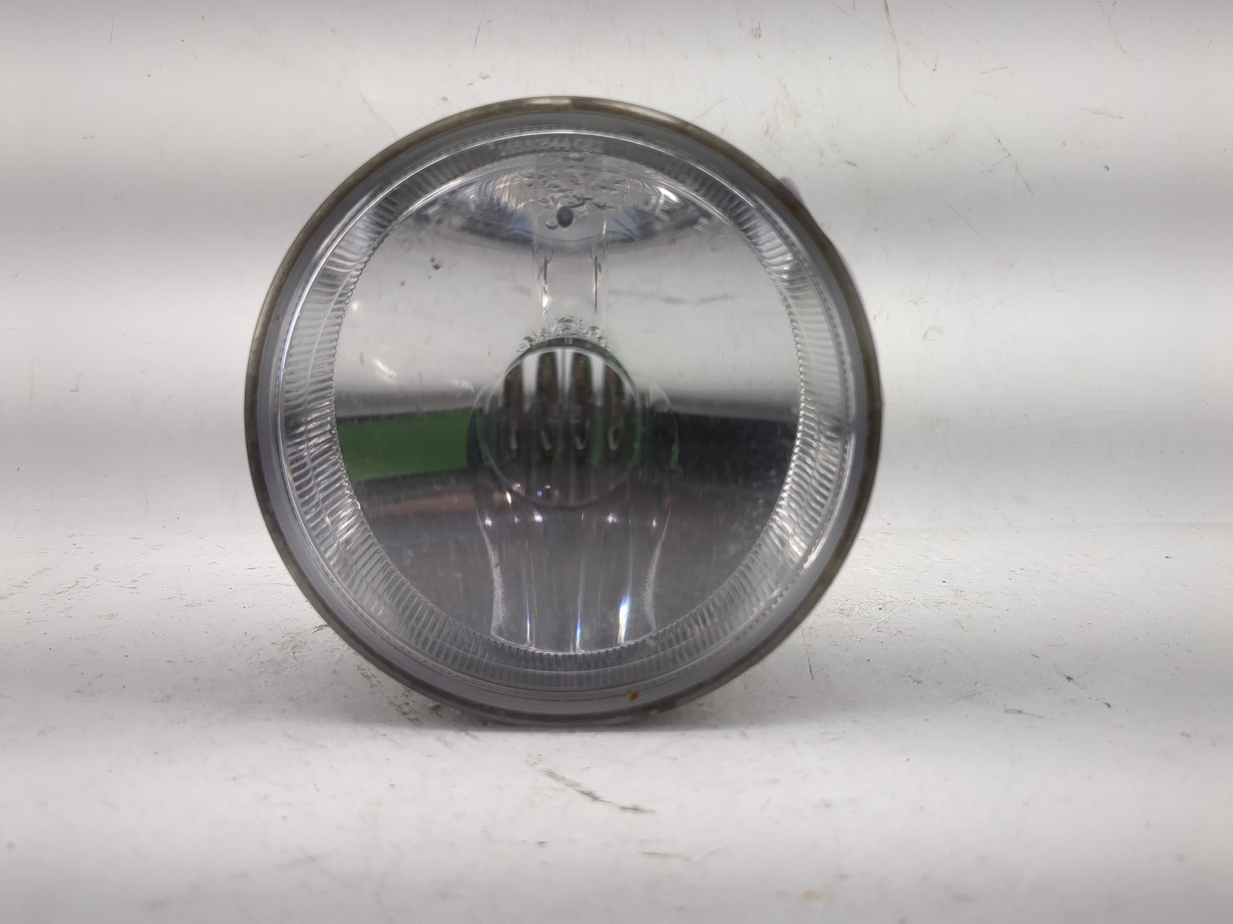 2002-2006 Chevrolet Suburban 1500 Driver Left Oem Front Light Lamp 1223748 - Oemusedautoparts1.com