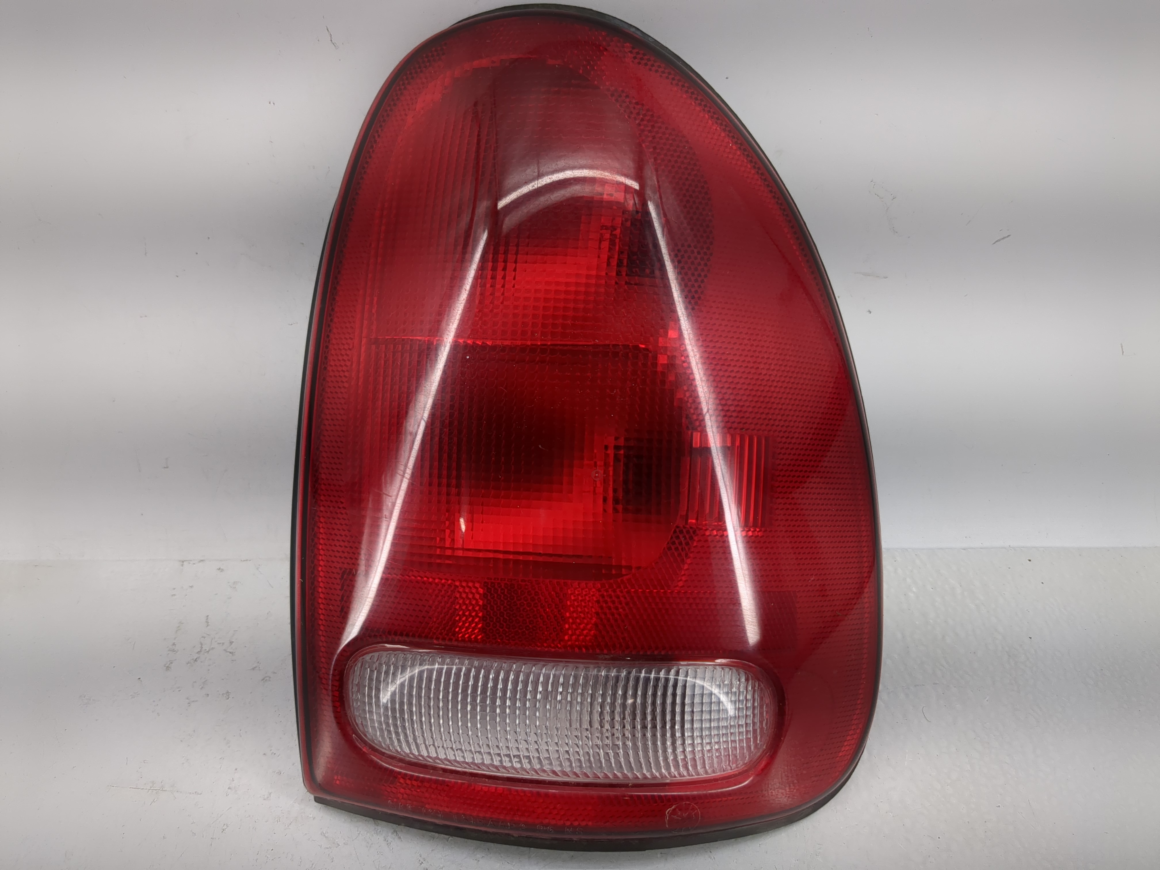 1998-2003 Dodge Durango Passenger Right Side Tail Light Taillight Oem 1223766 - Oemusedautoparts1.com
