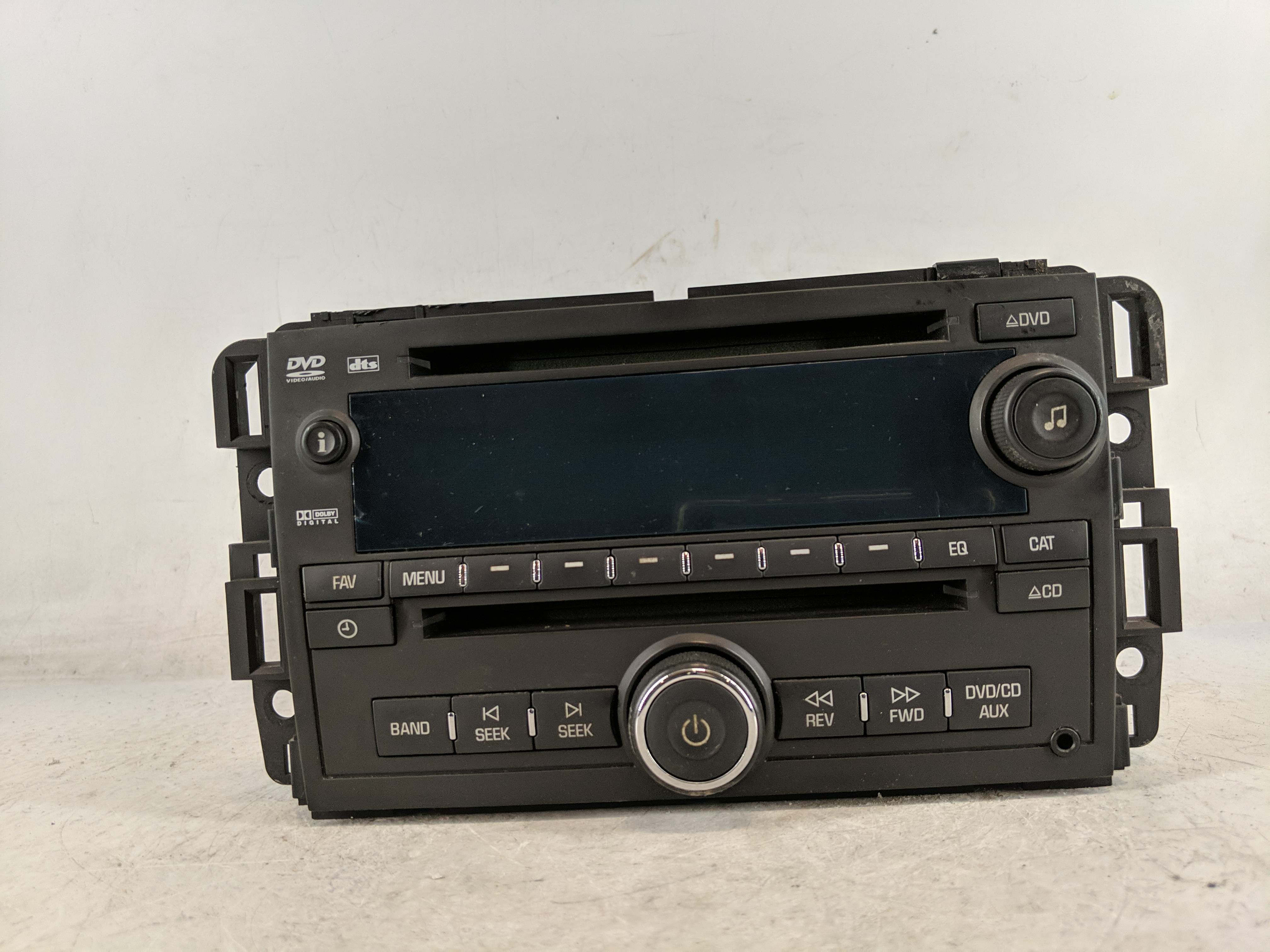 2007-2014 Gmc Yukon Xl 1500 Am Fm Cd Player Radio Receiver 1224139 - Oemusedautoparts1.com