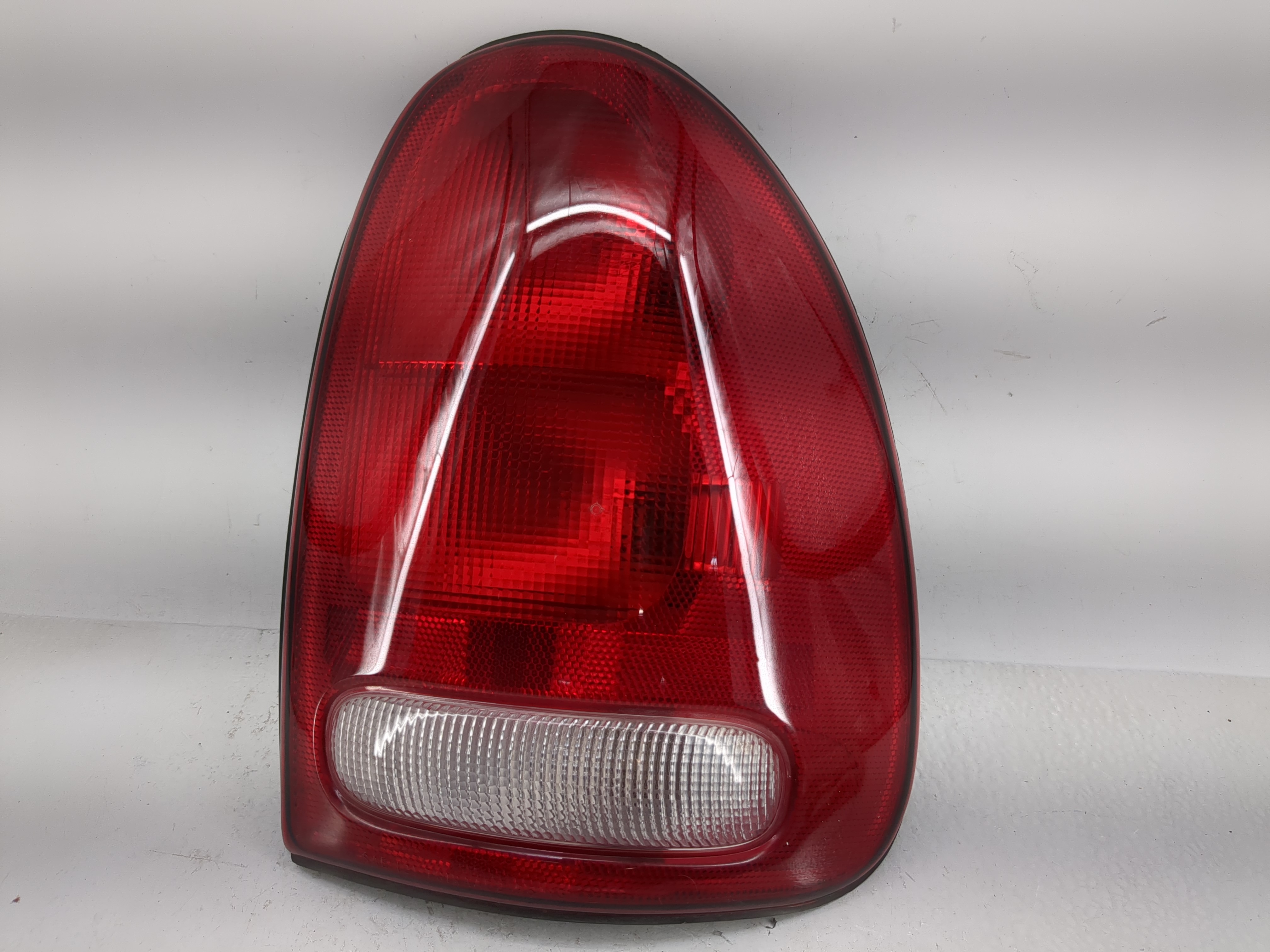 Picture of 1999 Dodge Durango Passenger Right Side Tail Light Taillight Oem 1224141
