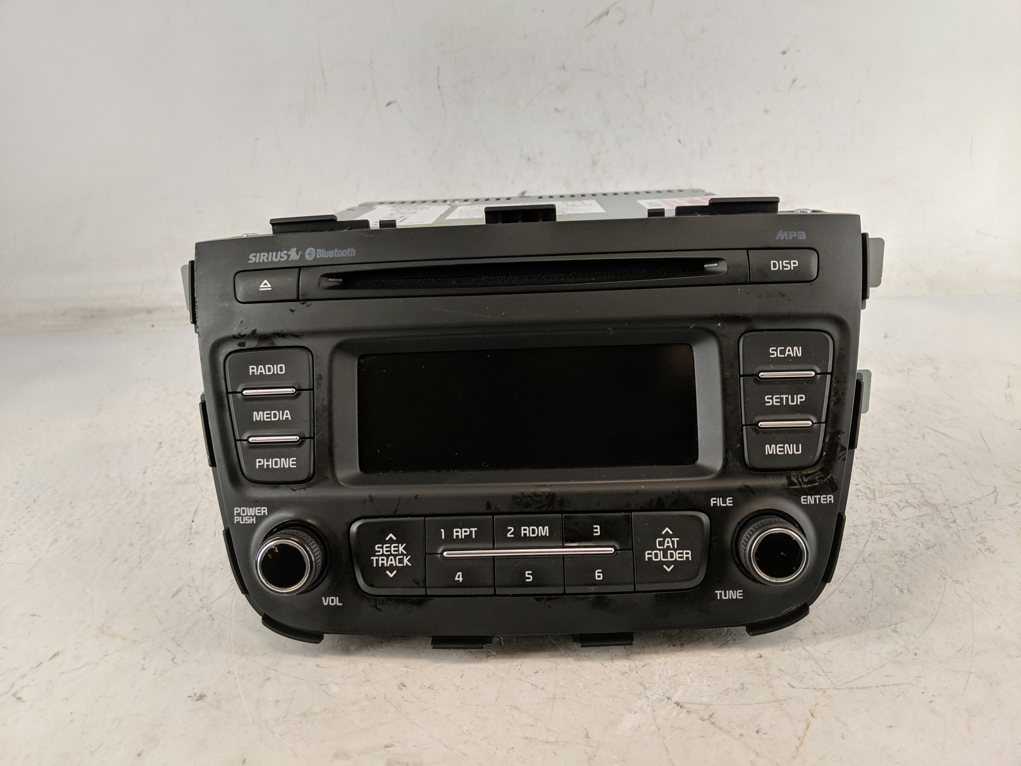 2014-2015 Kia Sorento Am Fm Cd Player Radio Receiver 1224181 - Oemusedautoparts1.com