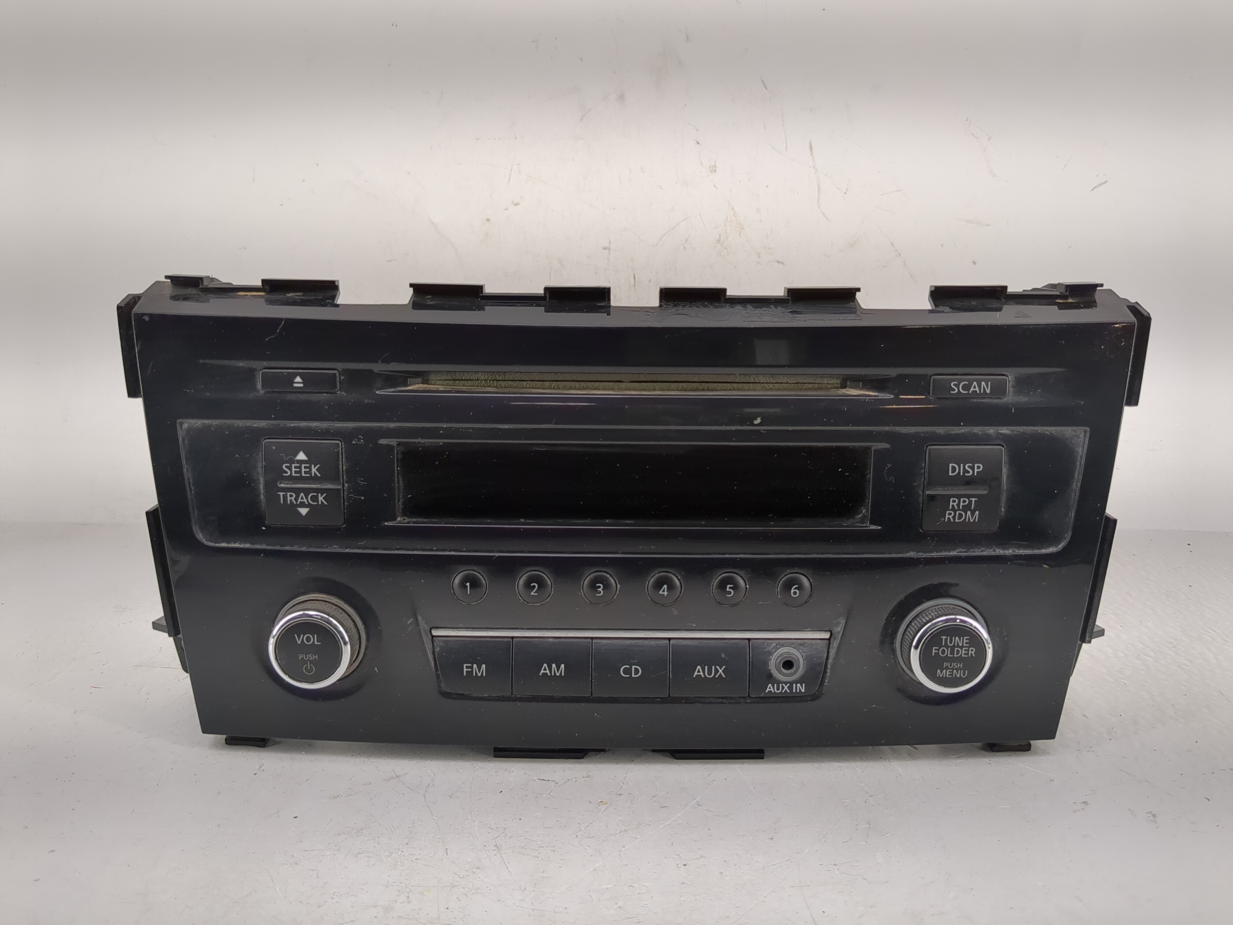 2013-2015 Nissan Altima Am Fm Cd Player Radio Receiver 1224184 - Oemusedautoparts1.com