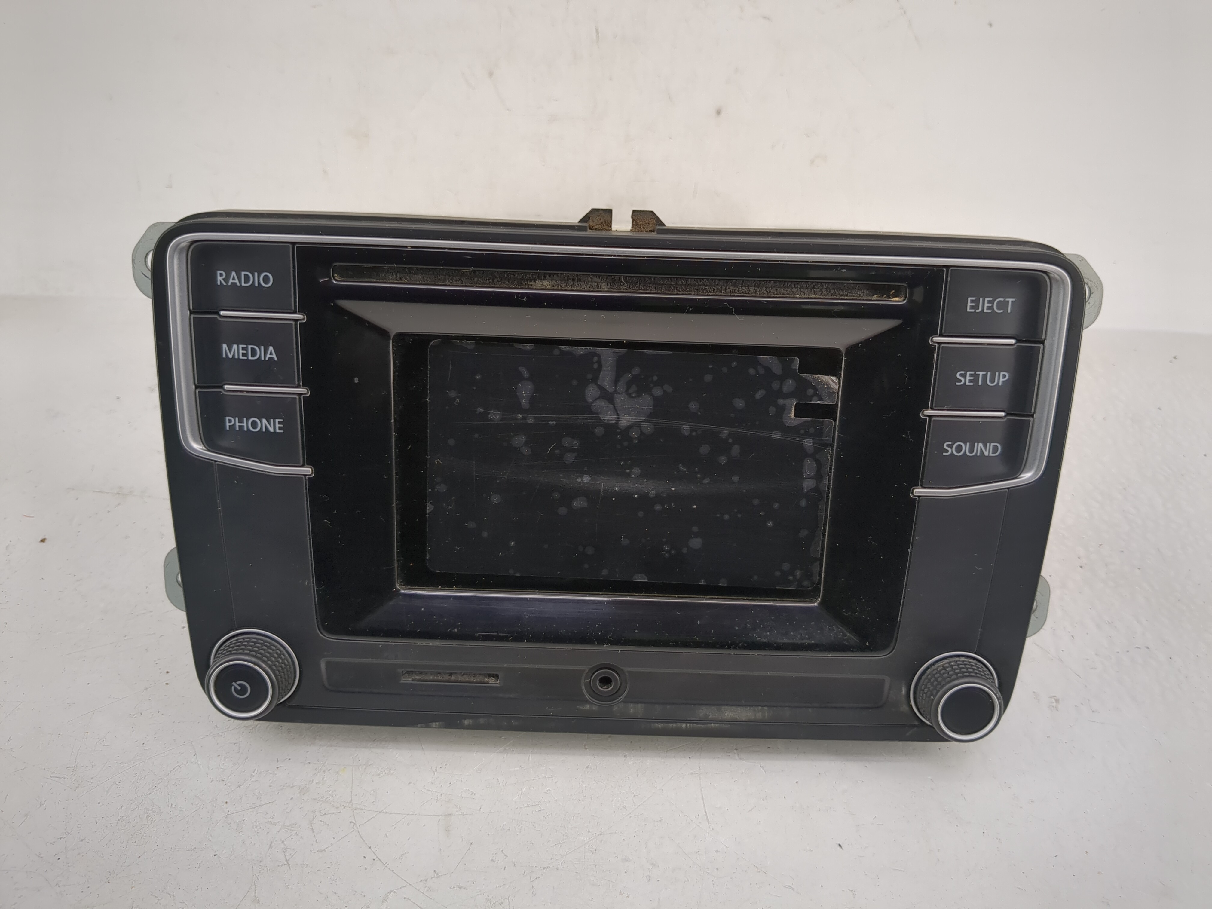 2018-2018 Volkswagen Jetta Am Fm Cd Player Radio Receiver 1224187 - Oemusedautoparts1.com