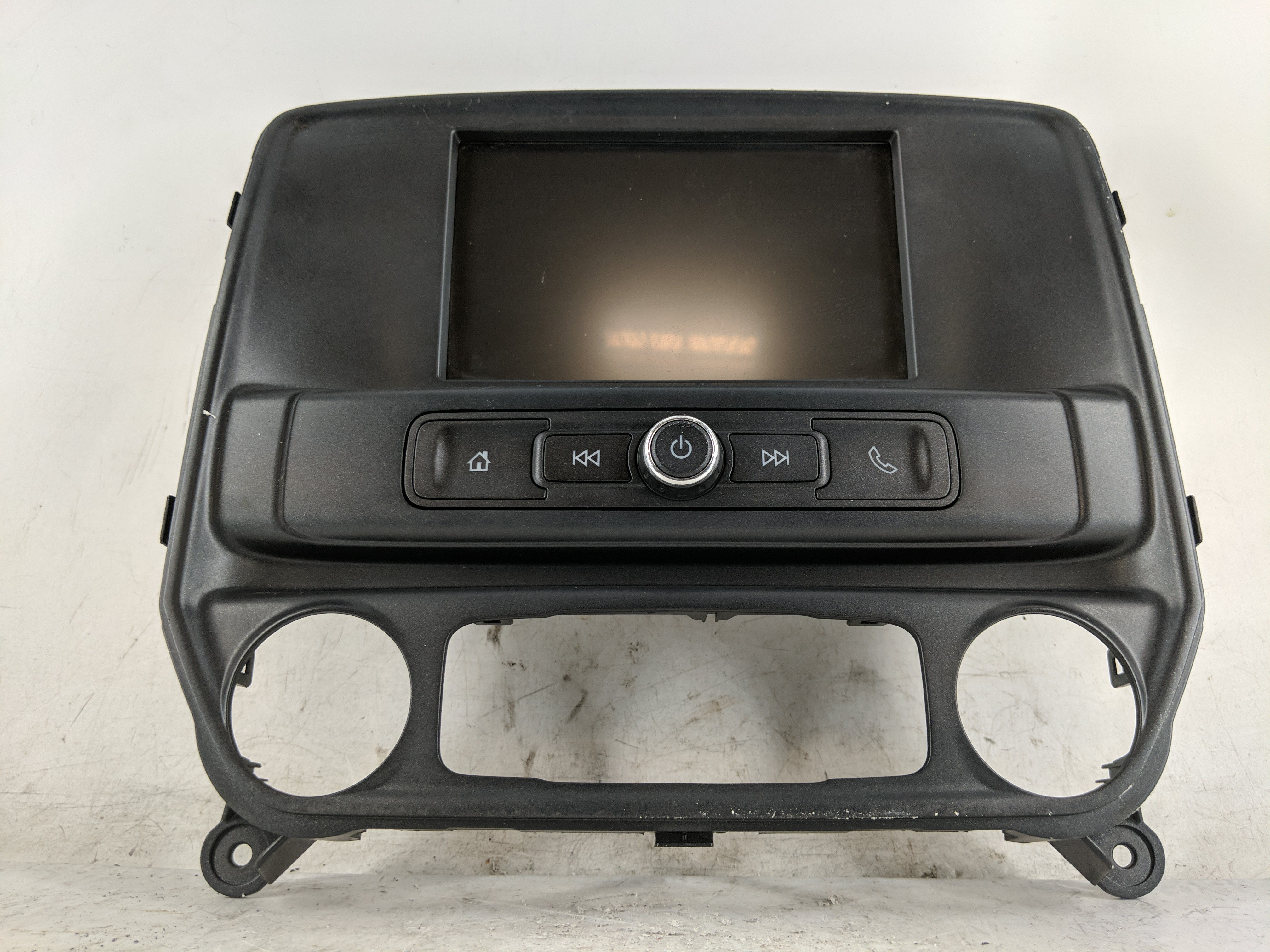 2017-2018 Chevrolet Silverado 2500 Radio Control Panel 1224192 - Oemusedautoparts1.com
