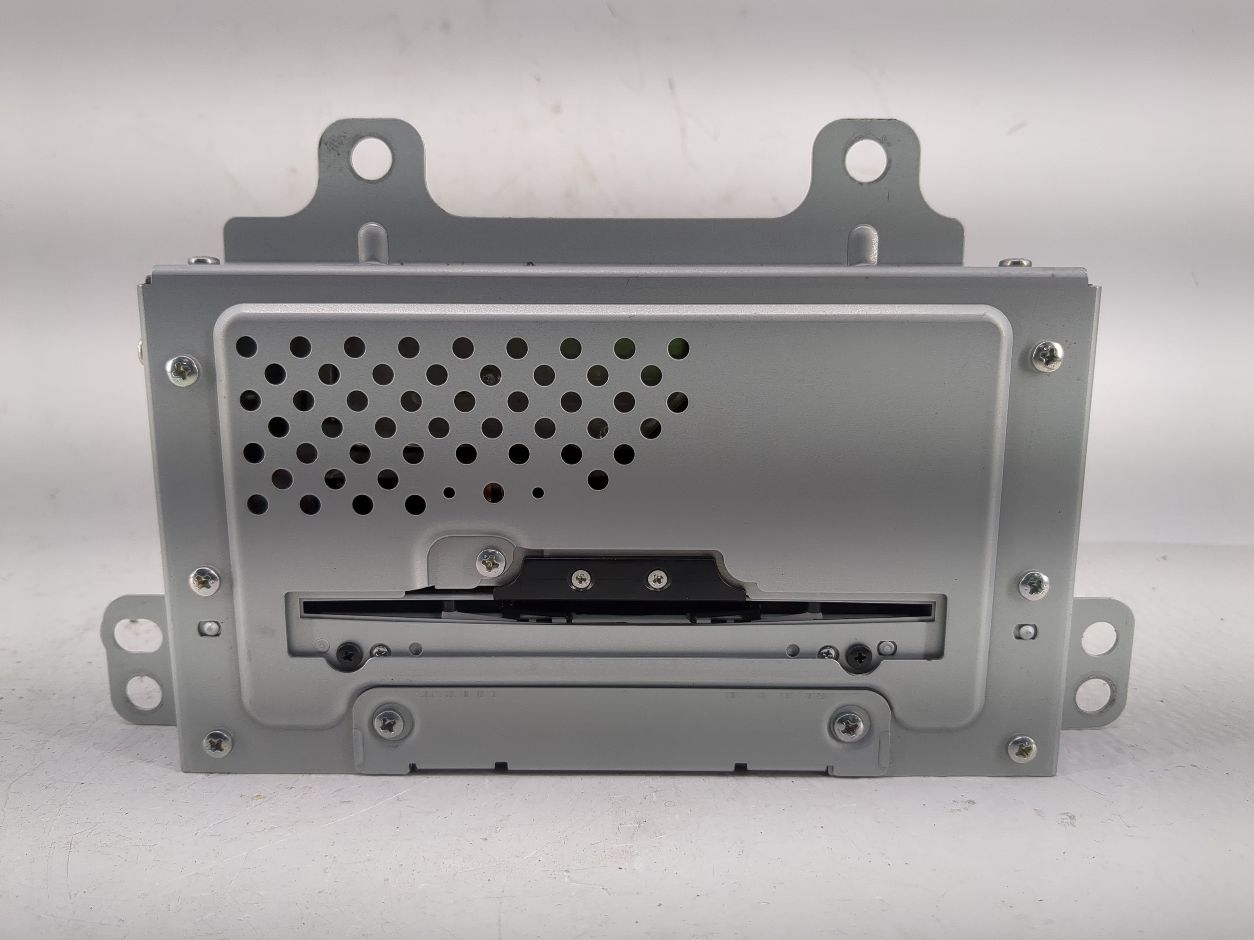 2012-2012 Buick Lacrosse Am Fm Cd Player Radio Receiver 1224200 - Oemusedautoparts1.com