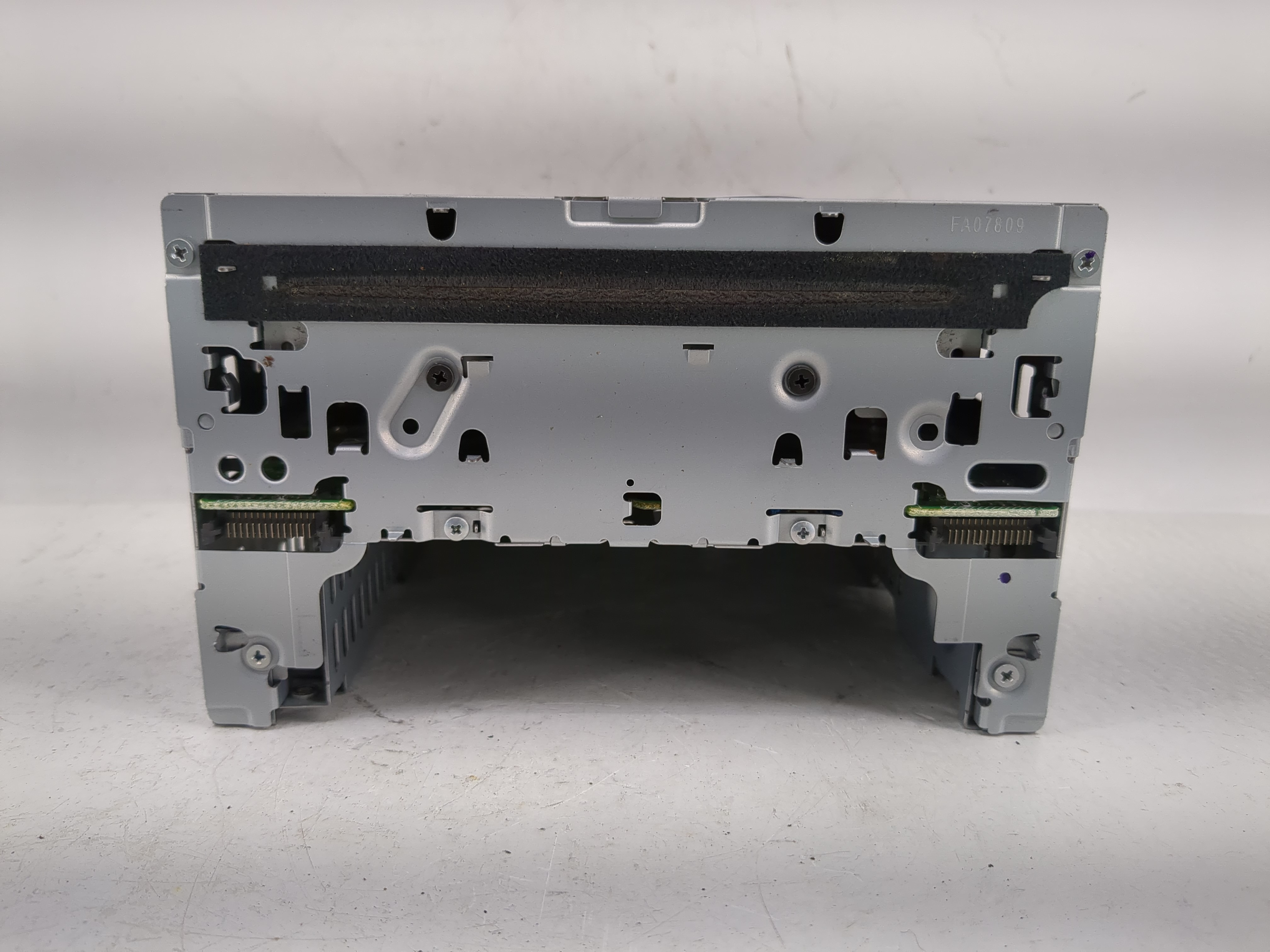 2016-2018 Volvo S60 Am Fm Cd Player Radio Receiver 1224208 - Oemusedautoparts1.com