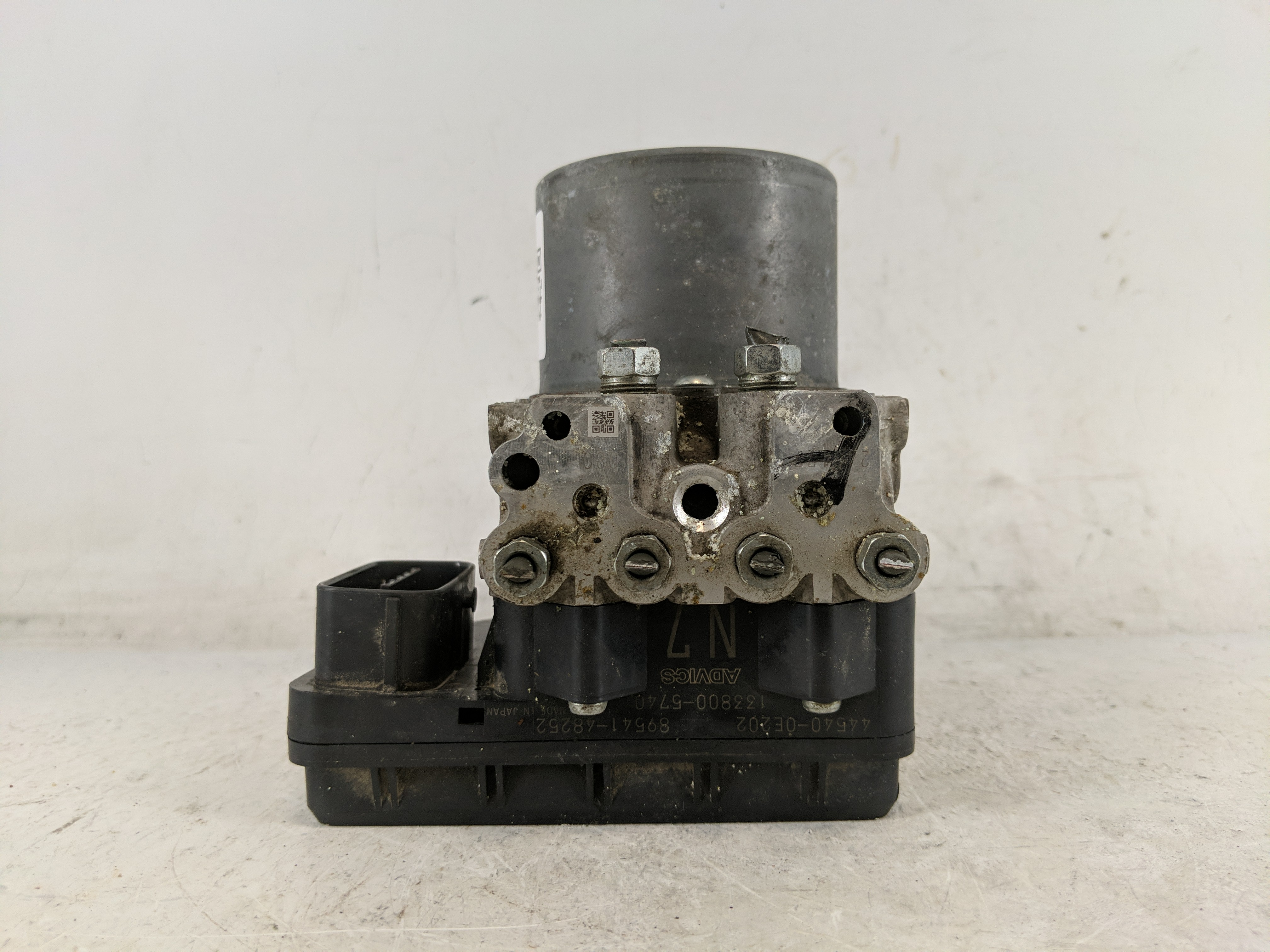 2011-2013 Toyota Highlander Abs Pump Control Module 1224245 - Oemusedautoparts1.com