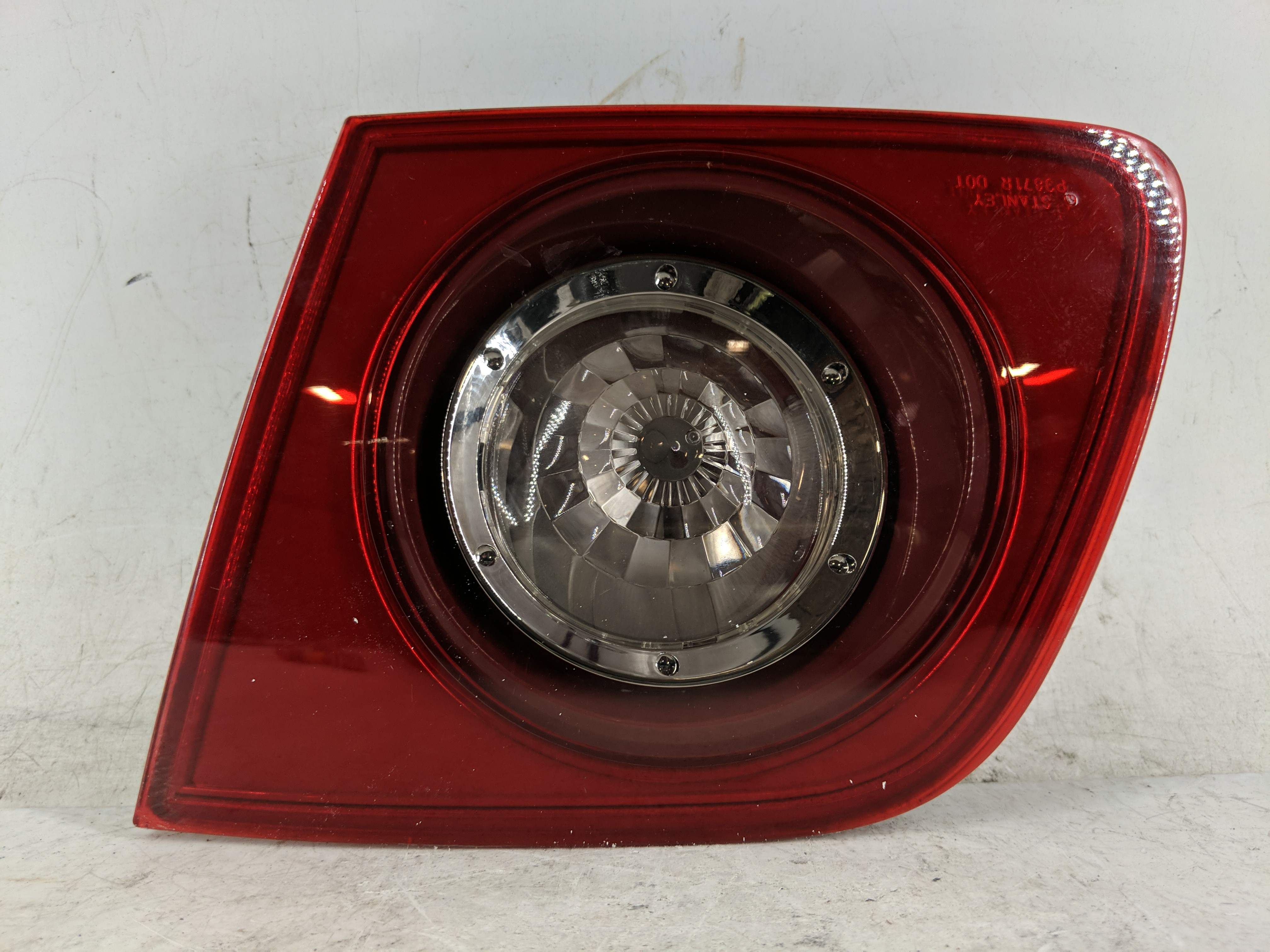 2004-2006 Mazda 3 Passenger Right Side Tail Light Taillight Oem 1224277 - Oemusedautoparts1.com