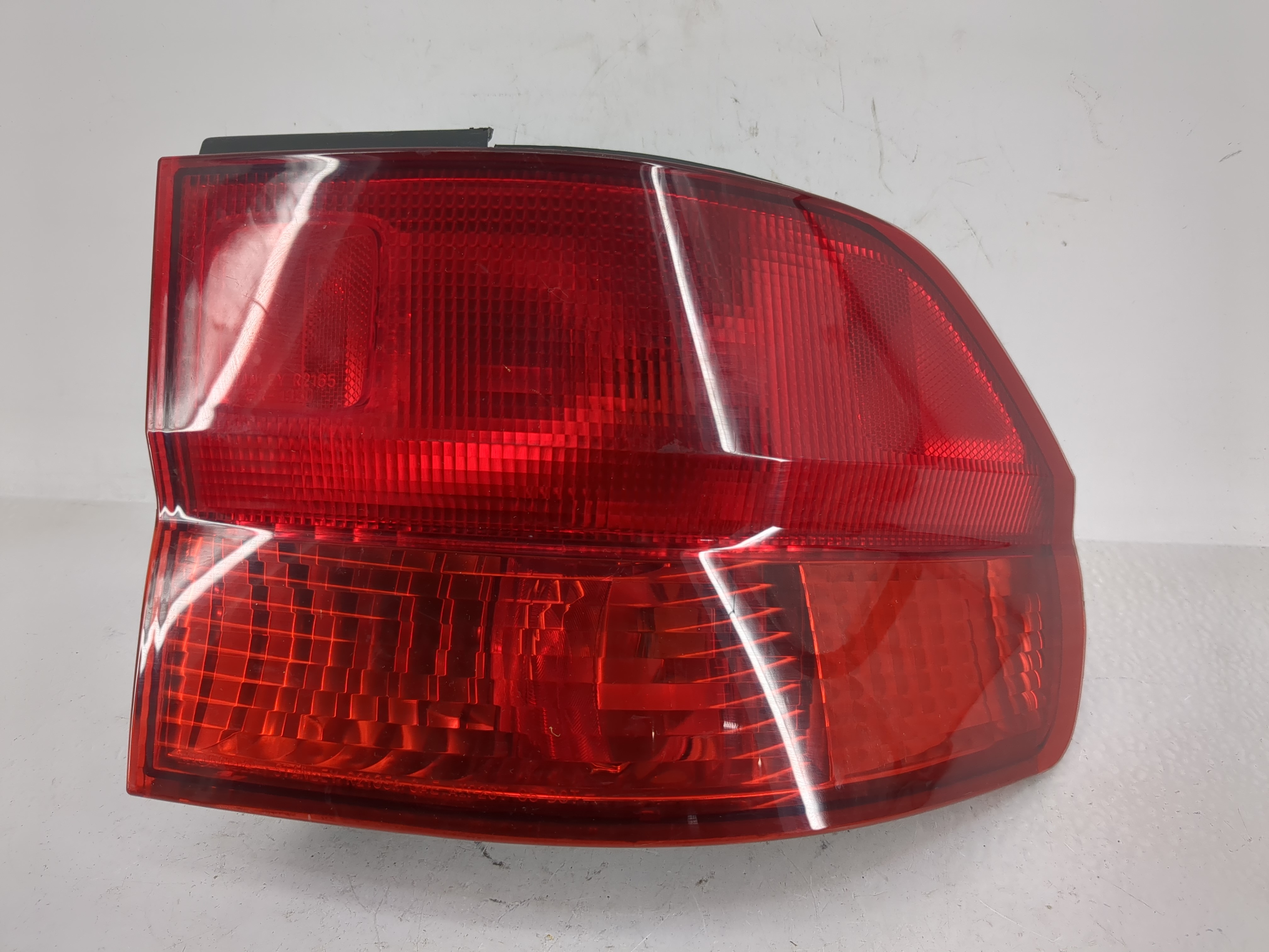 1999-2001 Honda Odyssey Driver Left Side Tail Light Taillight Oem 1224289 - Oemusedautoparts1.com