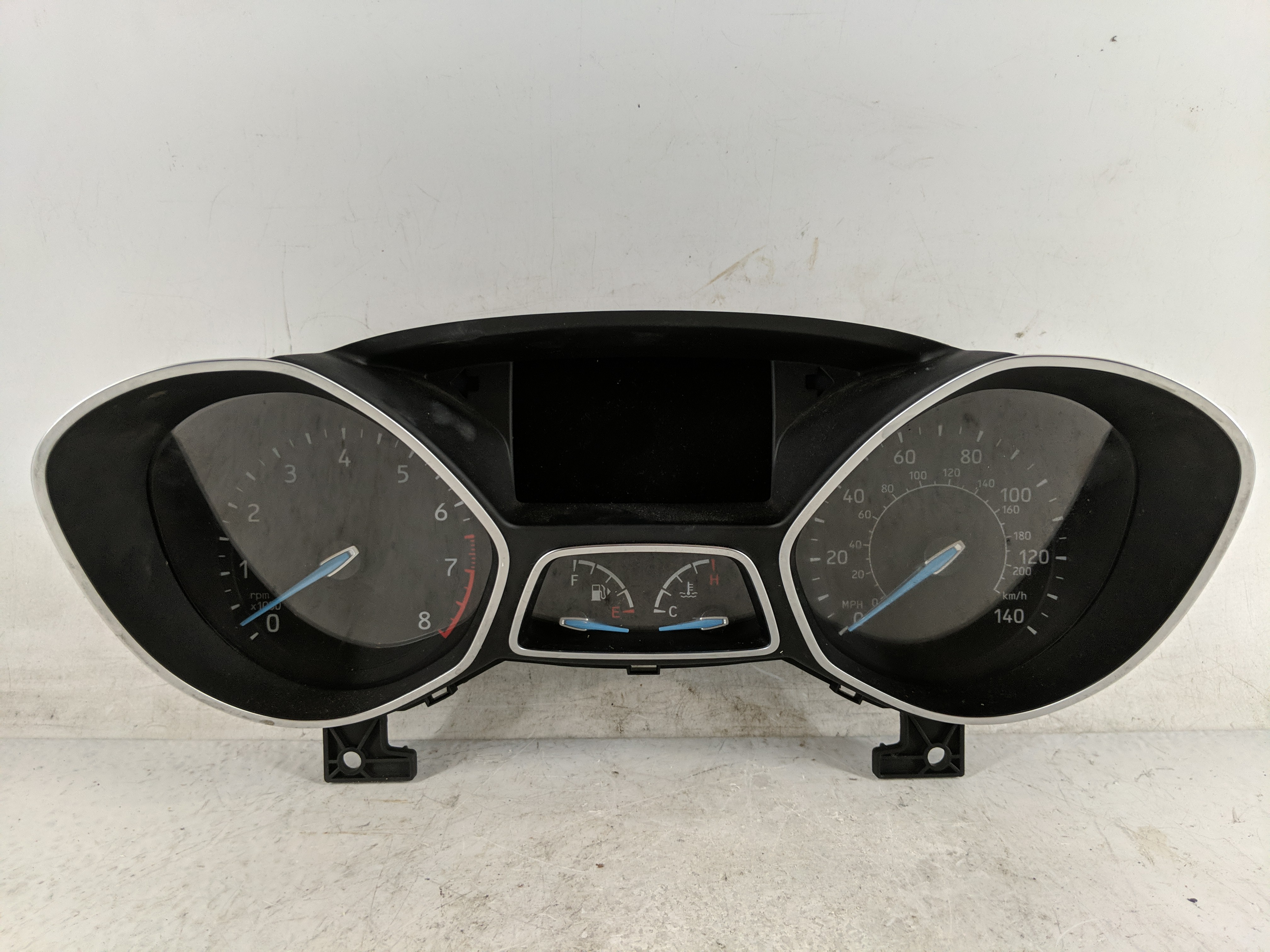 2016-2016 Ford Focus Speedometer Instrument Cluster Gauges 1224301 - Oemusedautoparts1.com