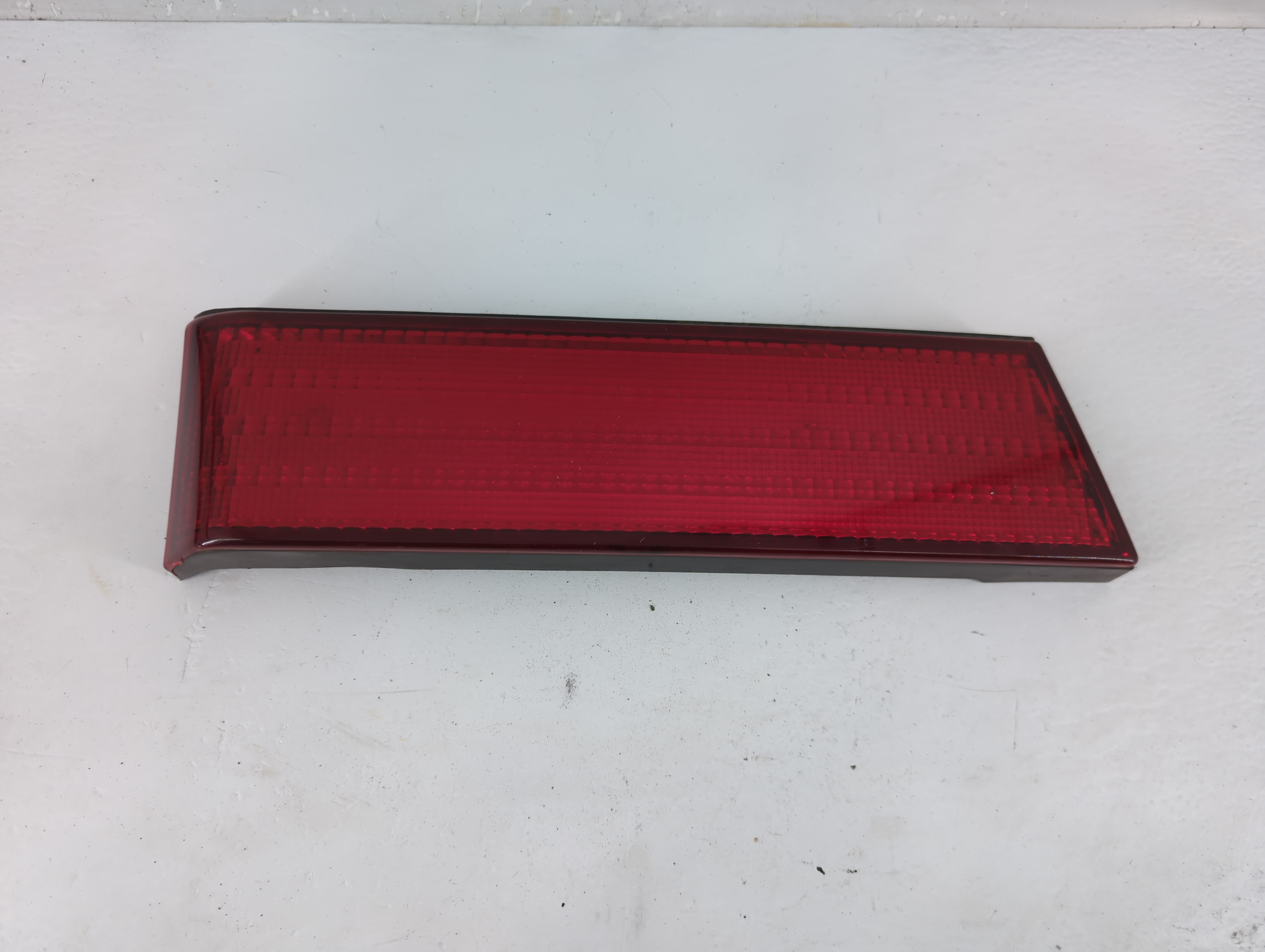 1993-1996 Ford Escort Passenger Right Side Tail Light Taillight Oem 1224323 - Oemusedautoparts1.com