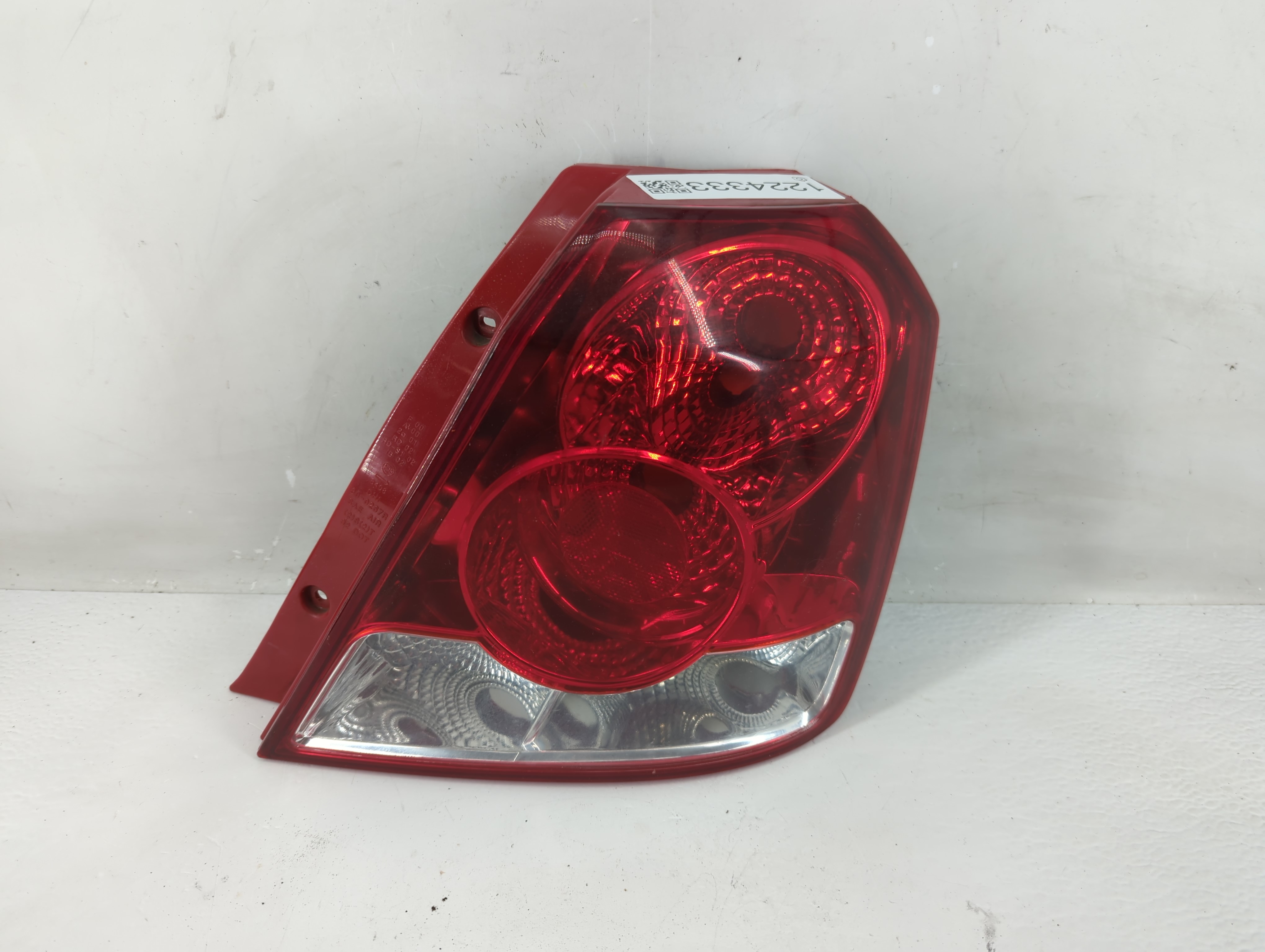 2004-2006 Chevrolet Aveo Passenger Right Side Tail Light Taillight Oem 1224333 - Oemusedautoparts1.com