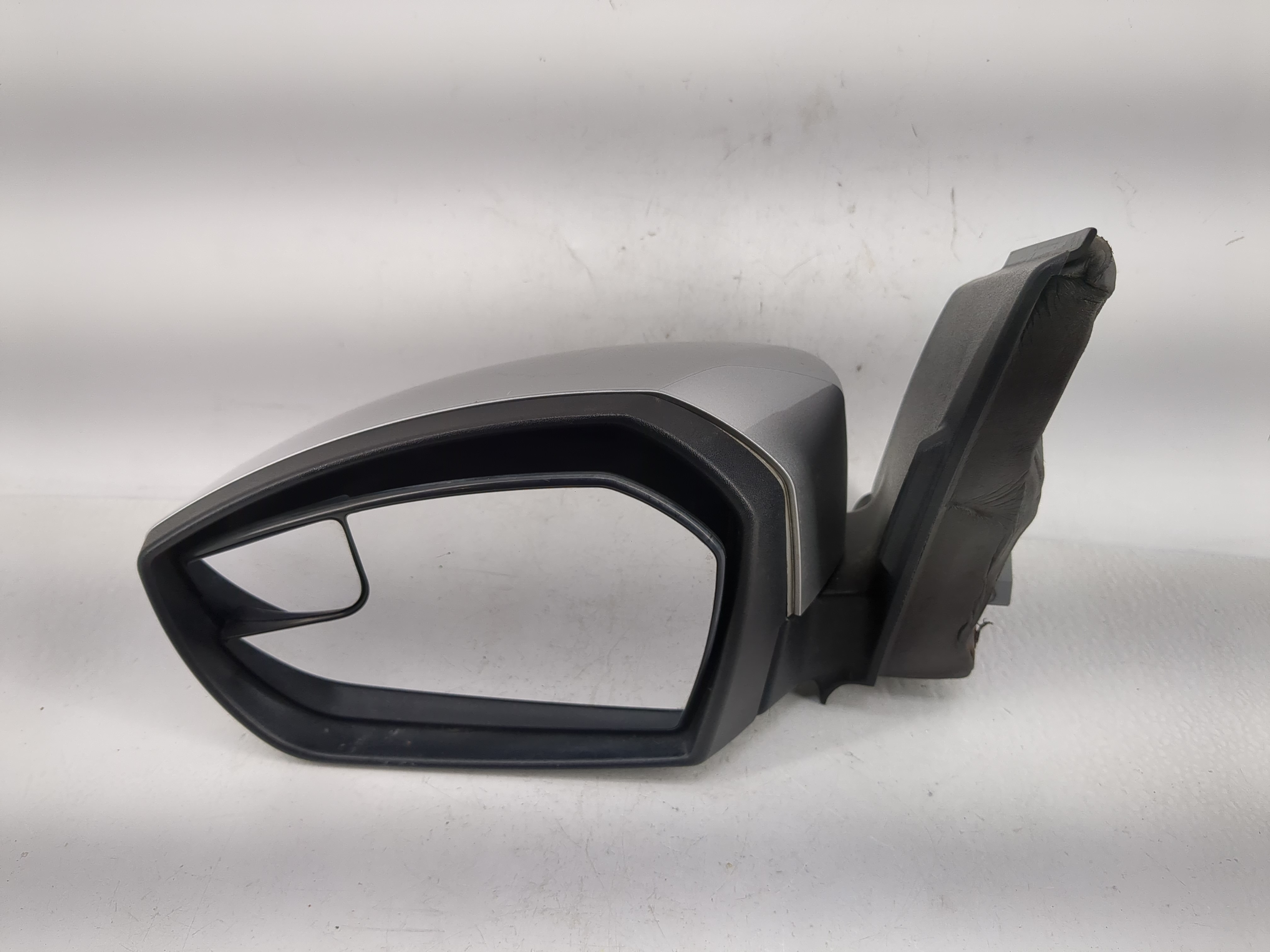 2017 Ford Escape Driver Left Side View Power Door Mirror Ingot Silver 1224354 - Oemusedautoparts1.com