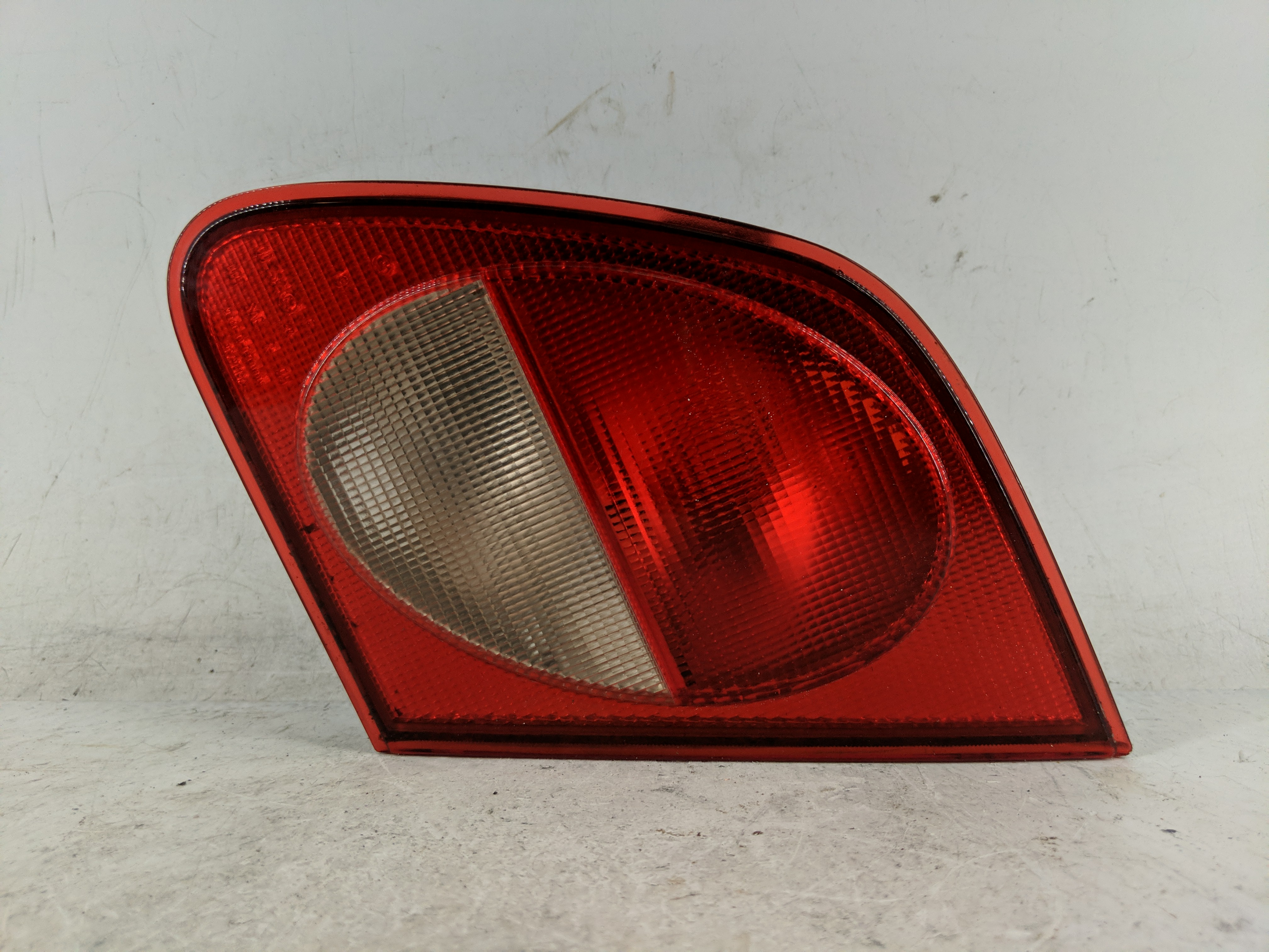 1996 Mercedes-benz E320 Passenger Right Side Tail Light Taillight Oem 1224372 - Oemusedautoparts1.com