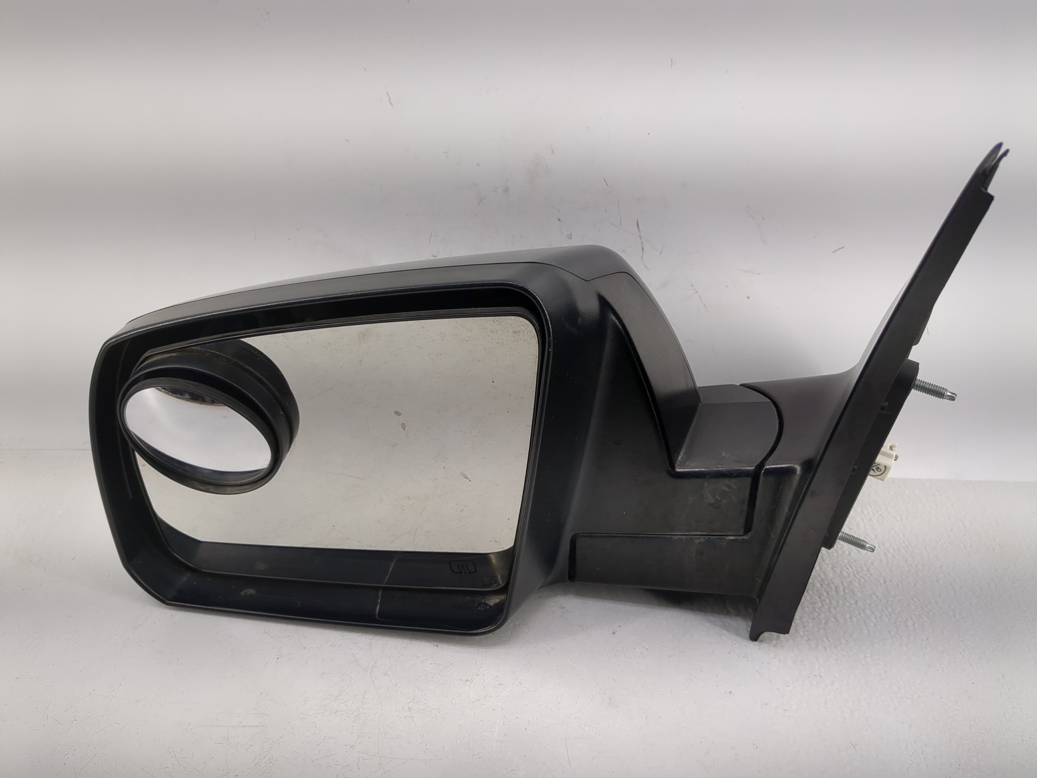 2007-2013 Toyota Tundra Passenger Right Side View Manual Door Mirror 1224406 - Oemusedautoparts1.com