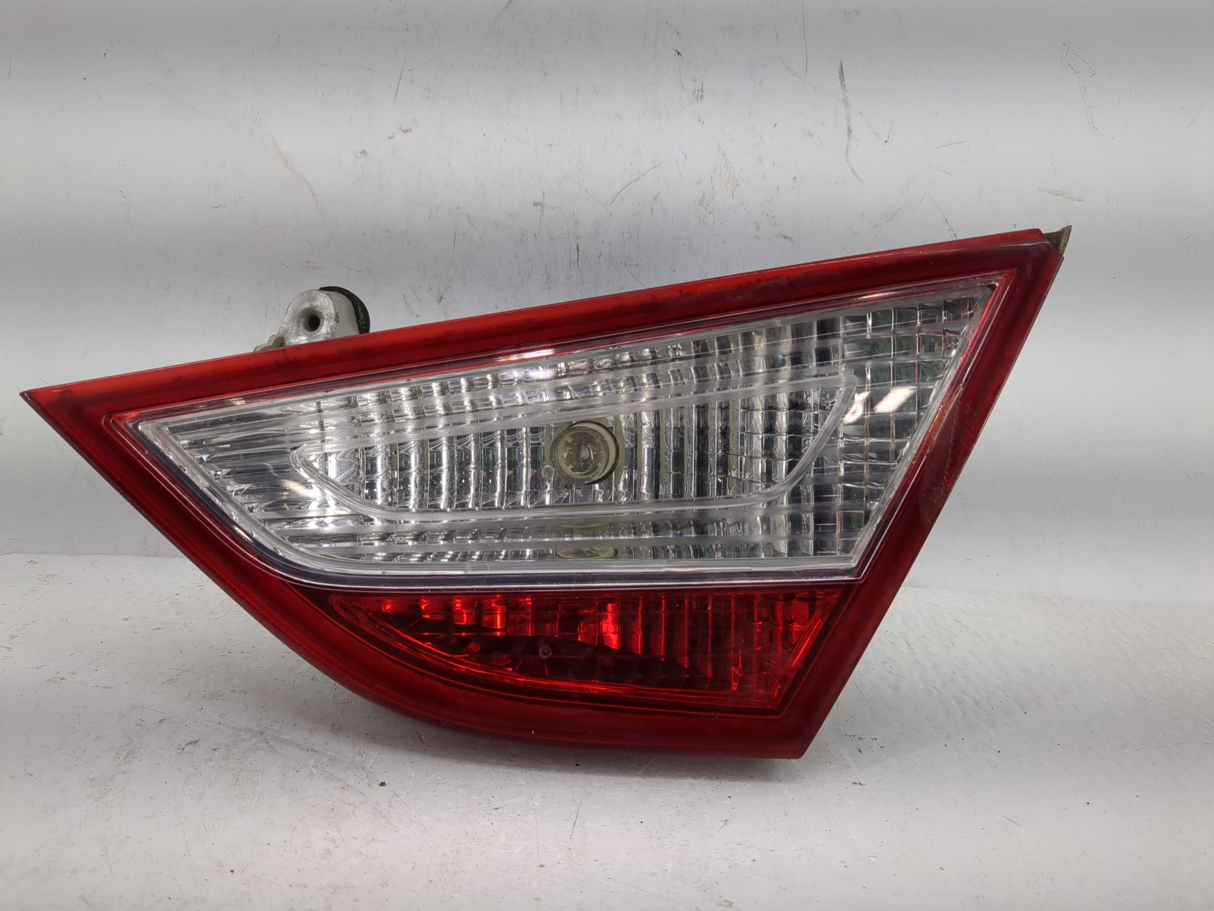 Picture of 2011-2014 Hyundai Sonata Passenger Right Side Tail Light Taillight Oem 1224410