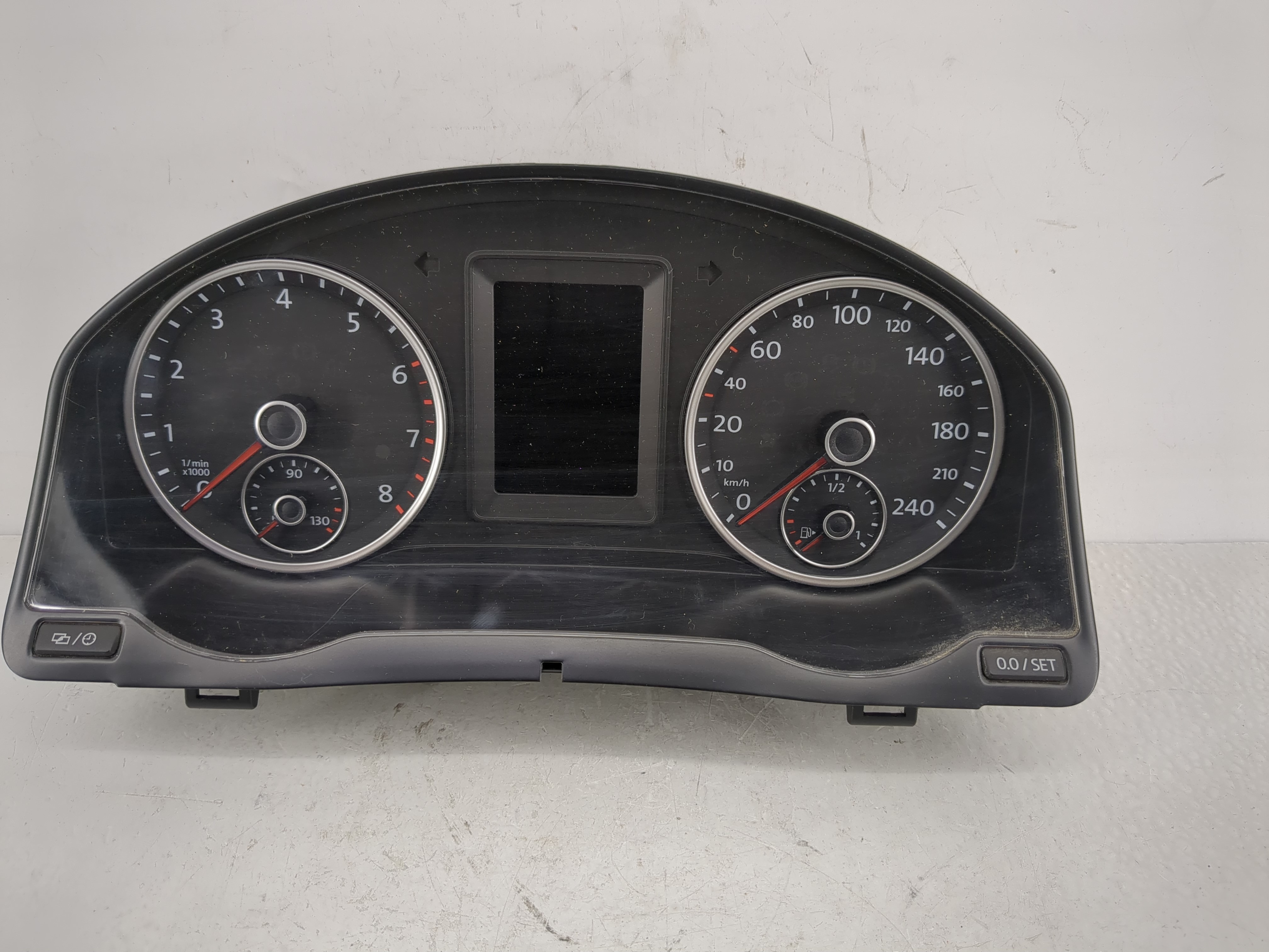 2010-2010 Volkswagen Tiguan Speedometer Instrument Cluster Gauges 5n0920 1224464 - Oemusedautoparts1.com