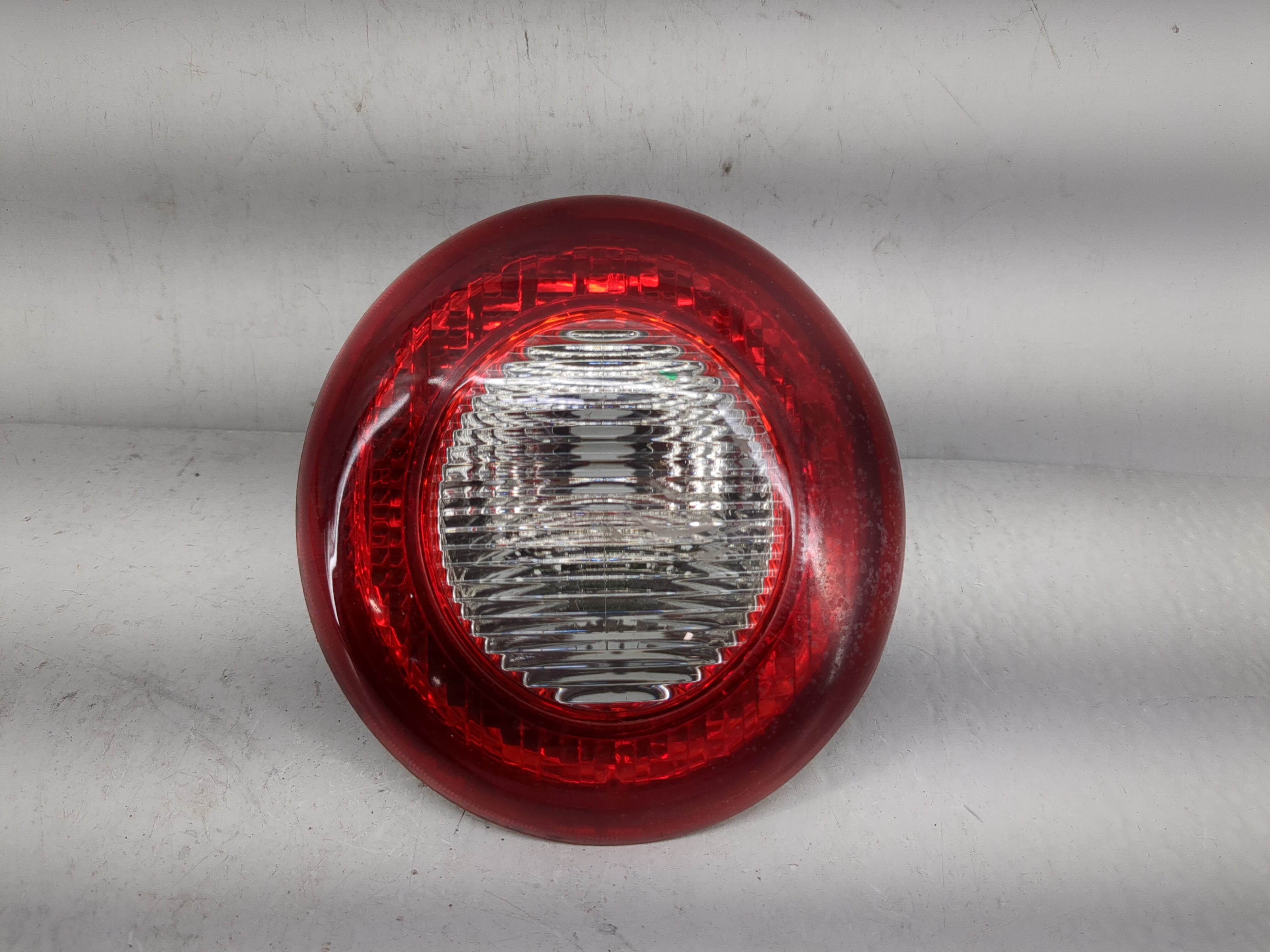 Picture of 2006-2011 Chevrolet Hhr Driver Left Side Tail Light Taillight Oem 1224491