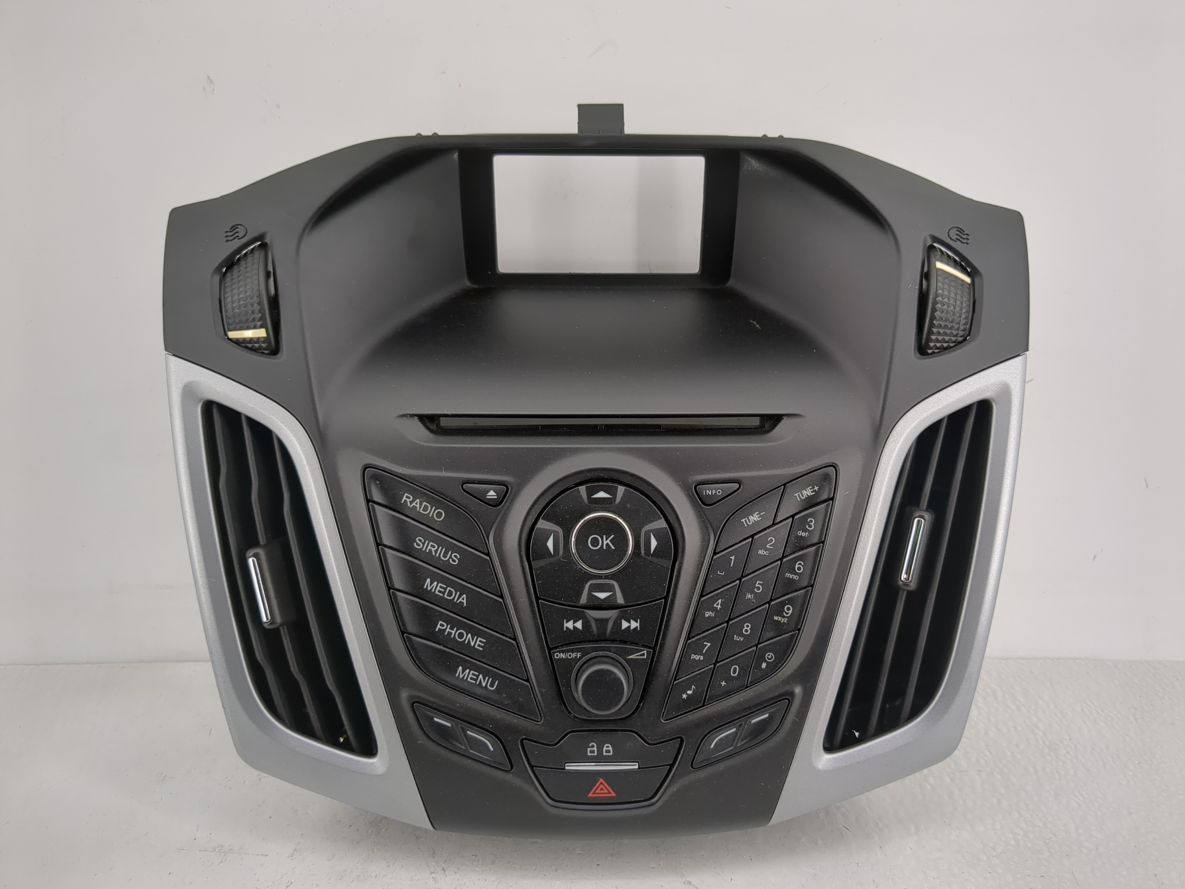 2014 Ford Focus Am Fm Cd Player Radio Receiver 1224497 - Oemusedautoparts1.com