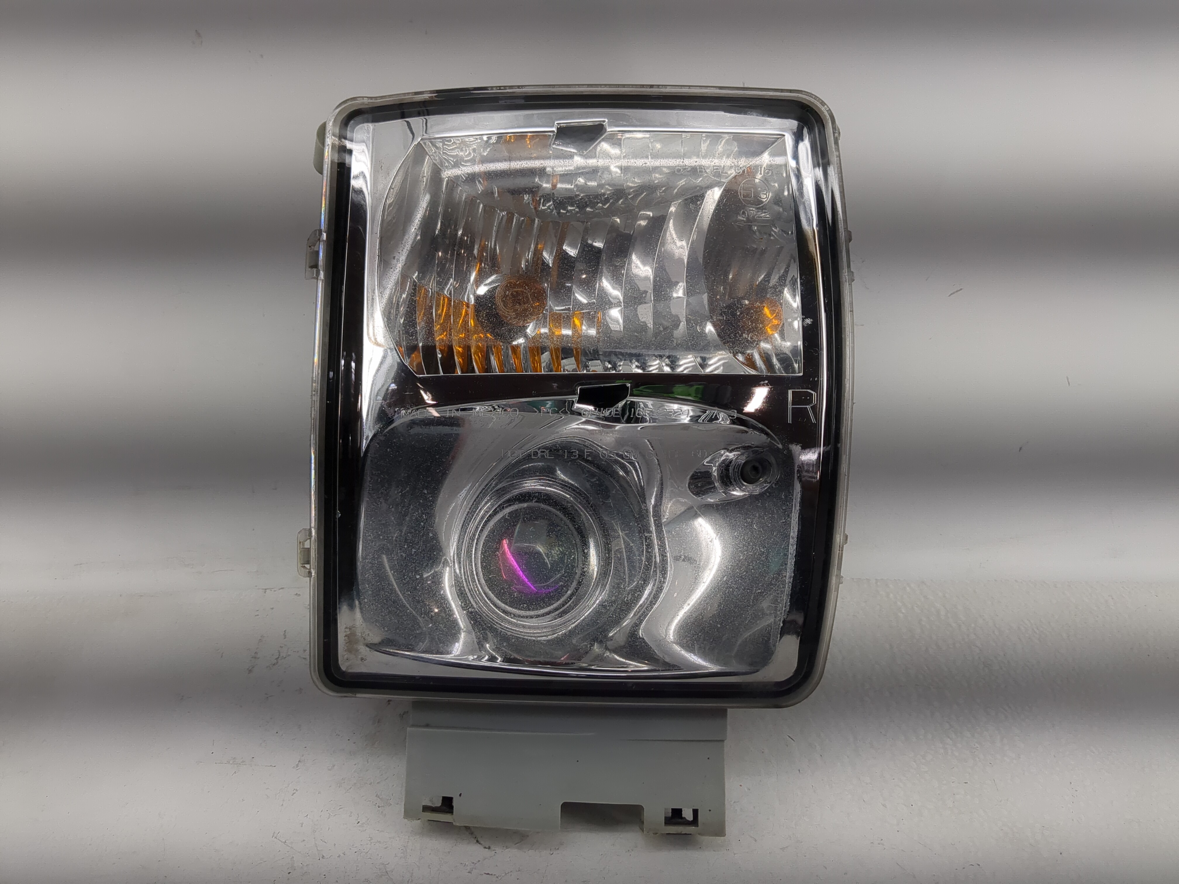 2005-2011 Cadillac Sts Passenger Right Oem Head Light Headlight Lamp 1224500 - Oemusedautoparts1.com