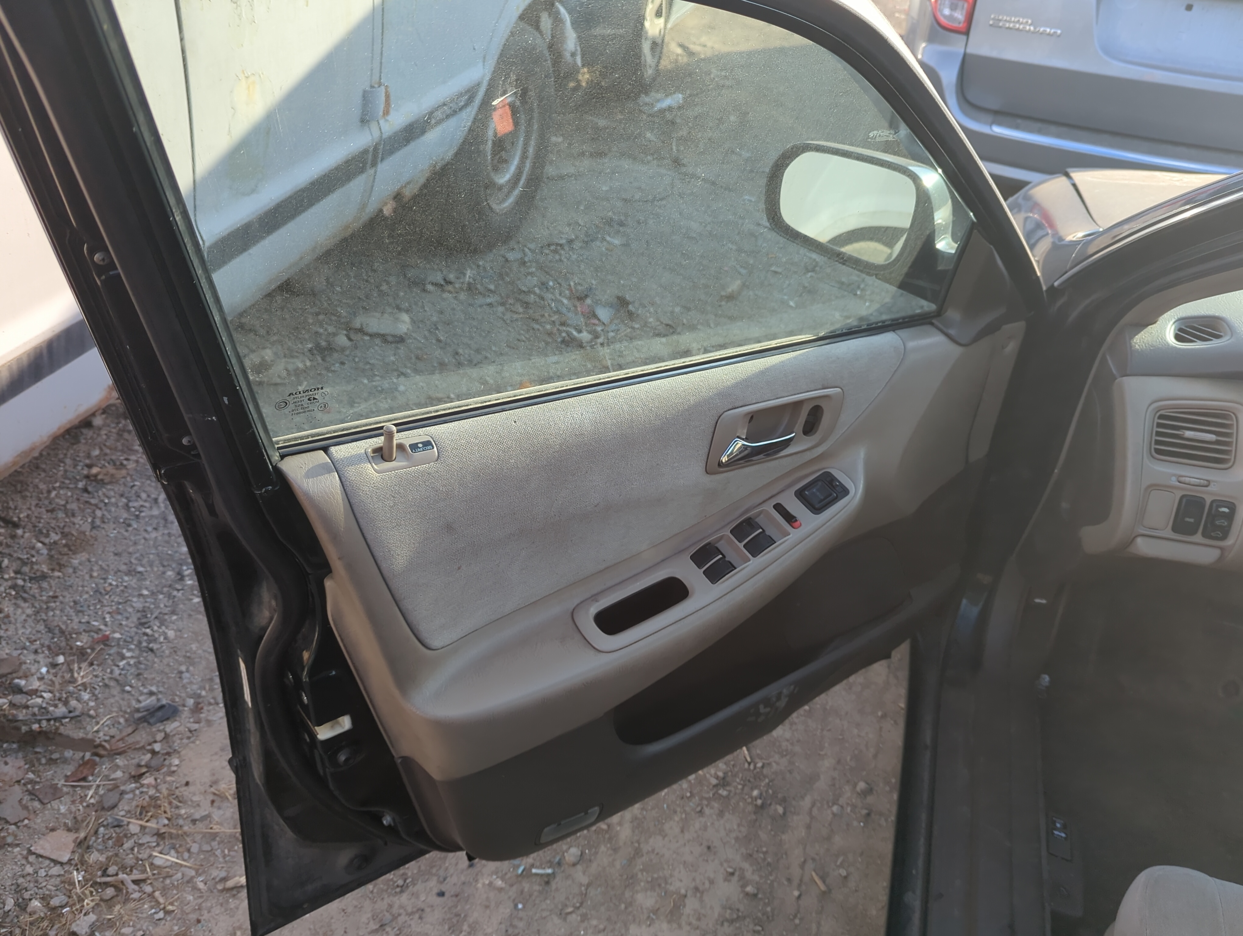 Picture of 2000 Honda Accord Front Left Driver Interior Door Panel Trim 1224914