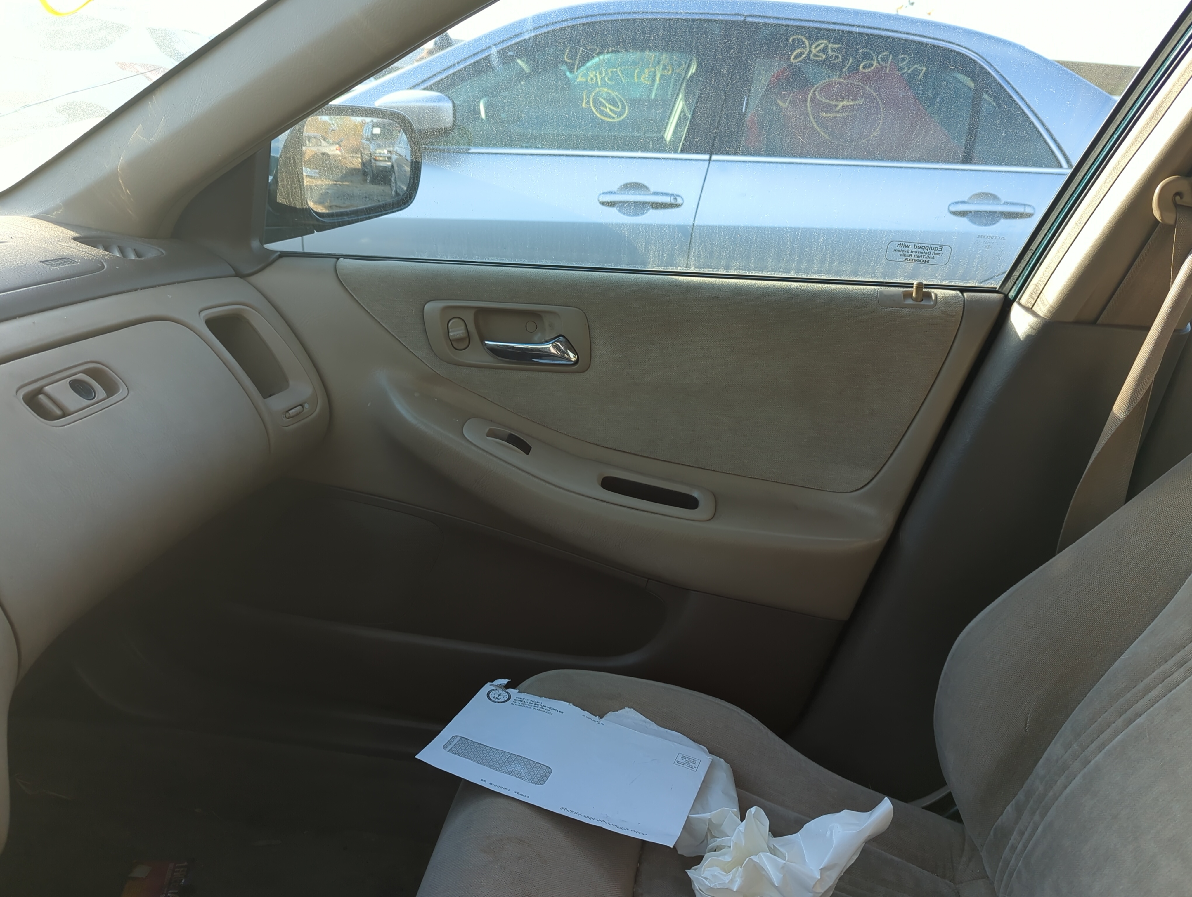 Picture of 2000 Honda Accord Front Right Passenger Interior Door Panel Trim 1224917