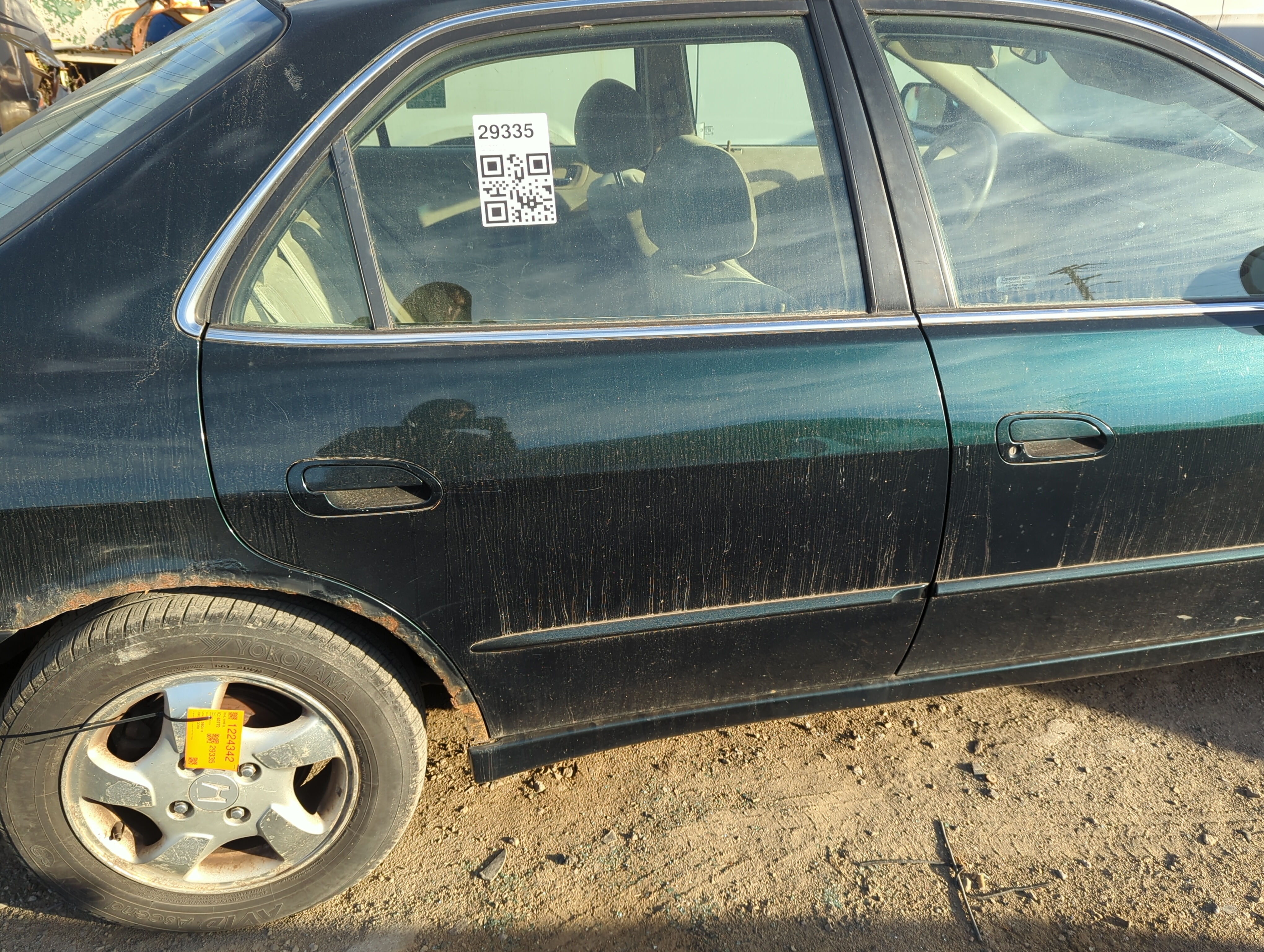 1998-2002 Honda Accord Passenger Rear Door Oem 1224935 - Oemusedautoparts1.com