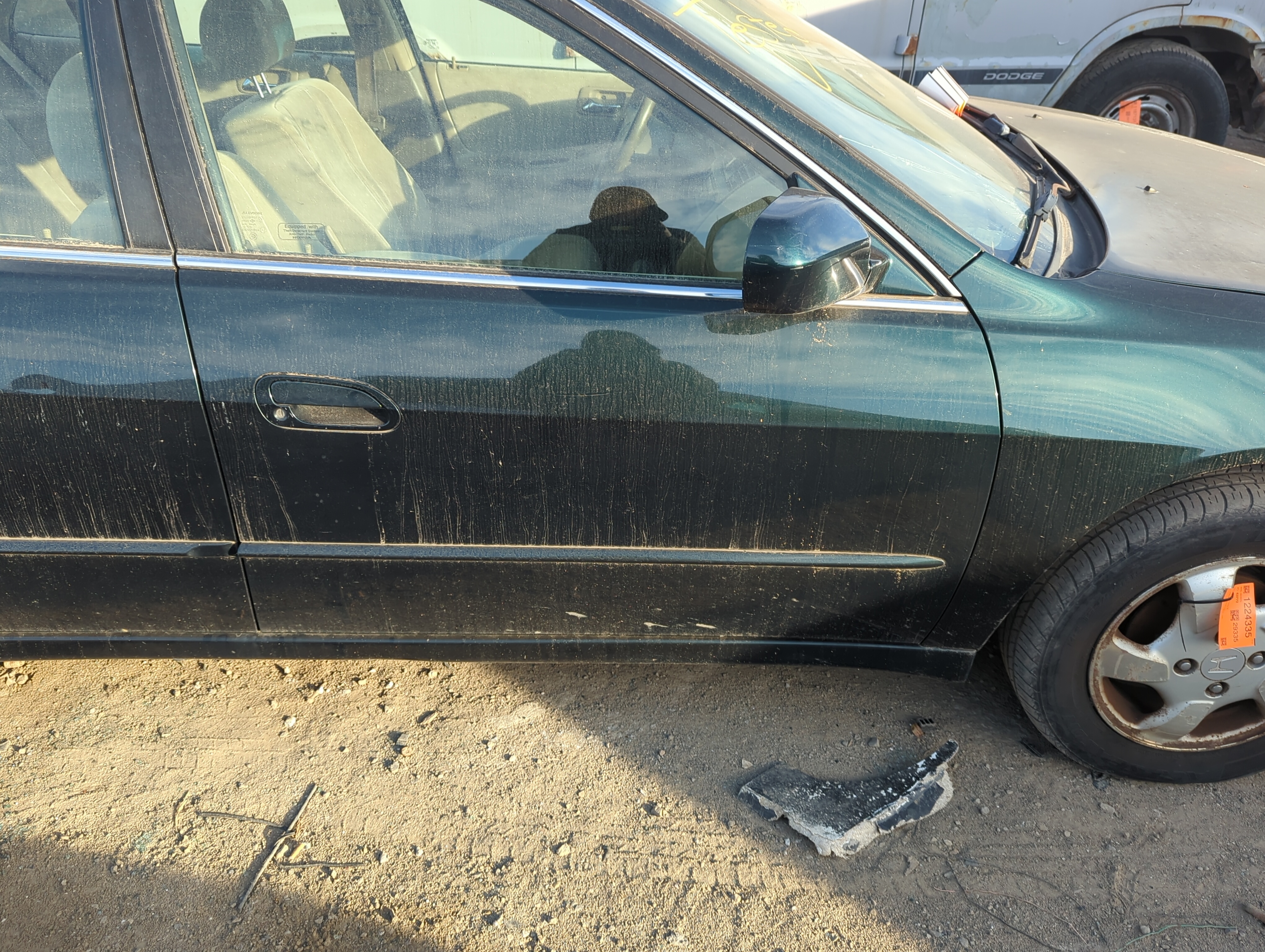 1998-2002 Honda Accord Passenger Front Door Oem 1225014 - Oemusedautoparts1.com