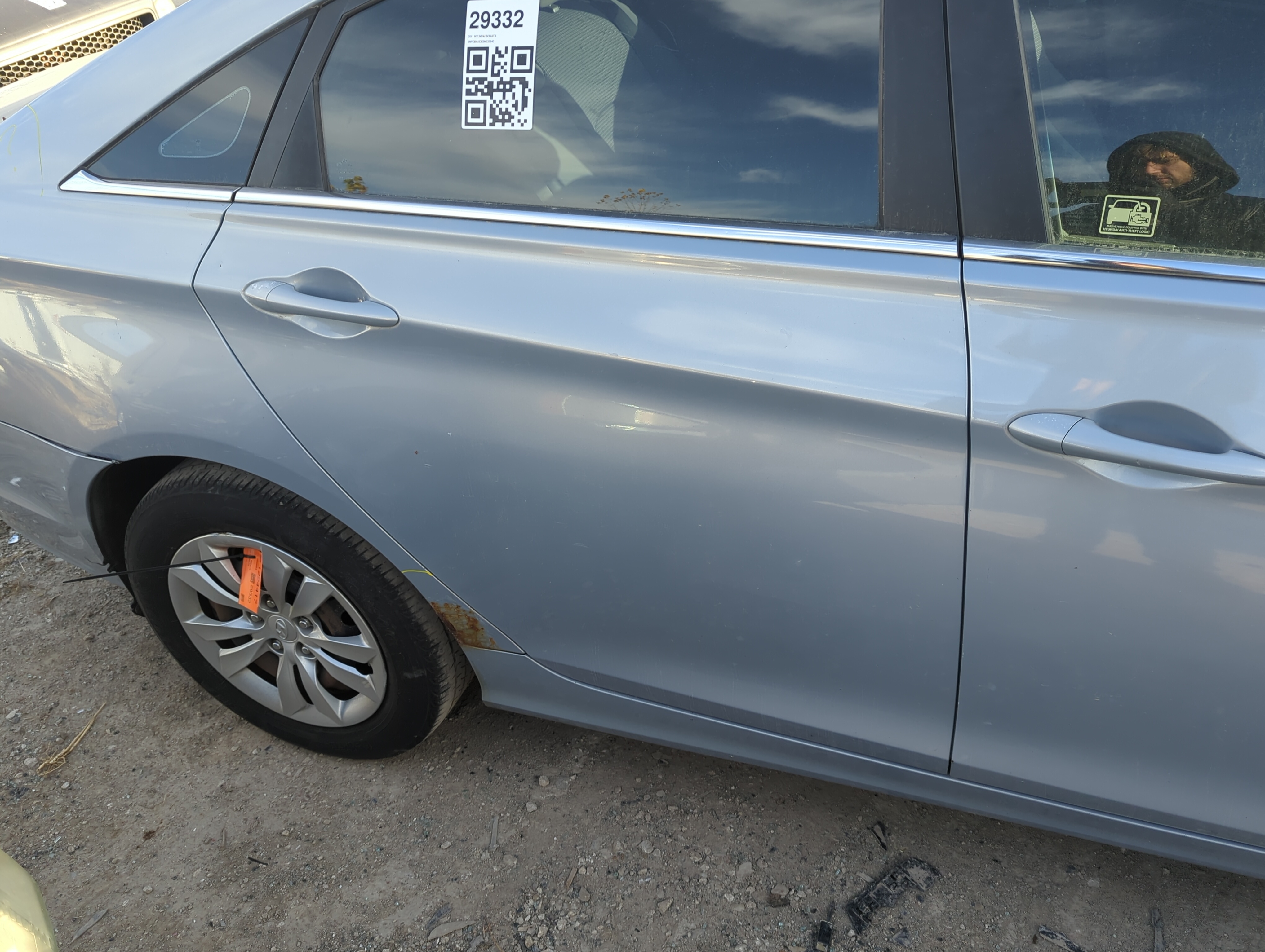 Picture of 2011-2014 Hyundai Sonata Passenger Rear Door Oem 1225034