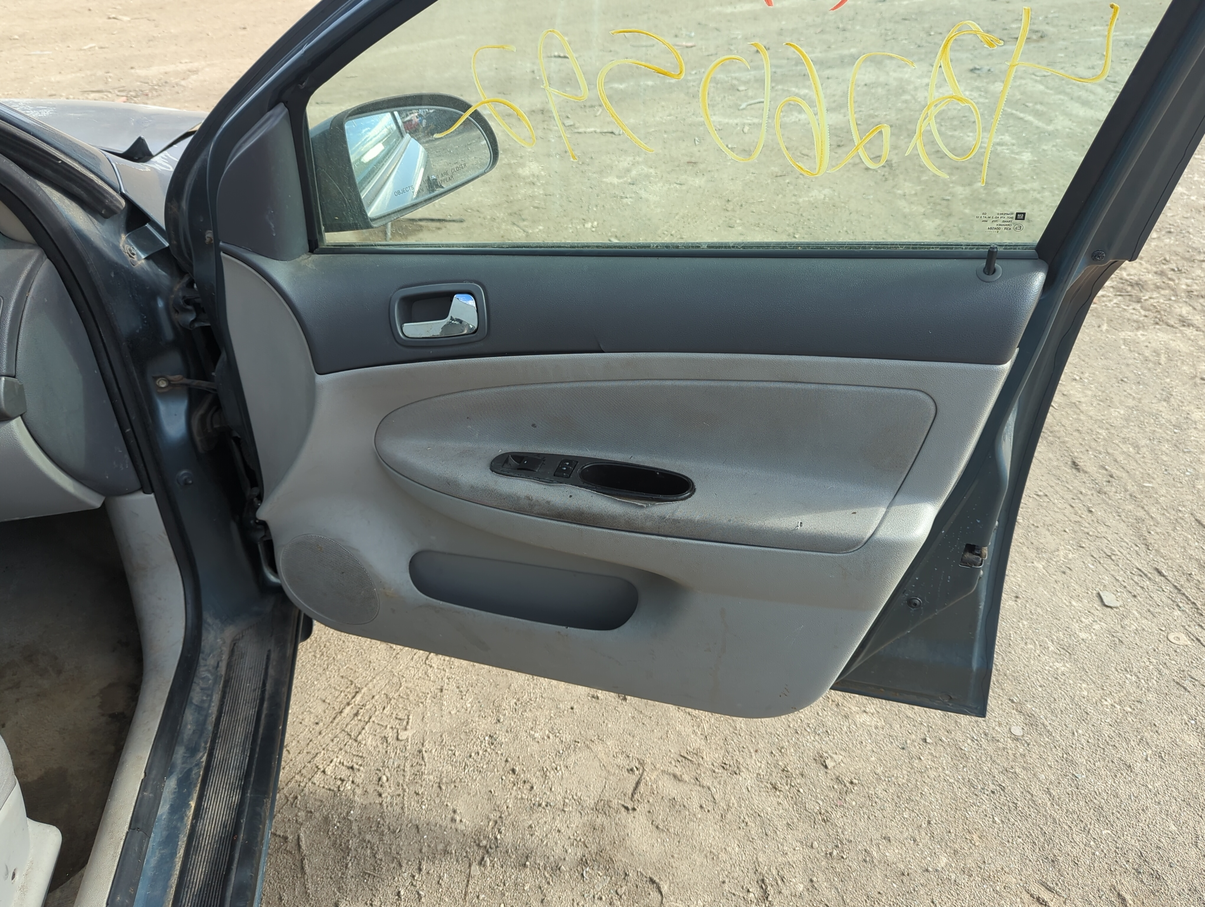 Picture of 2006 Chevrolet Cobalt Front Right Passenger Interior Door Panel Trim 1225299