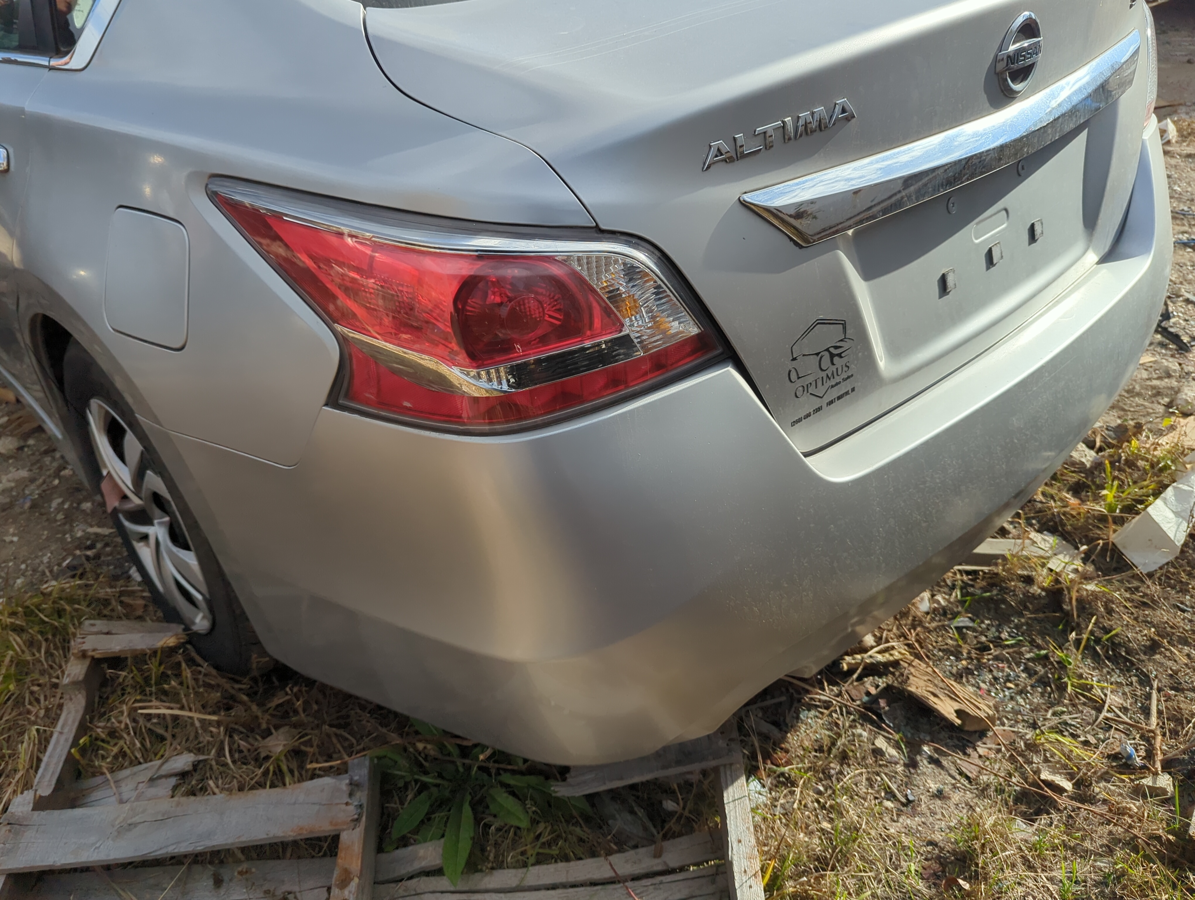 Picture of 2013-2015 Nissan Altima Rear Bumper Assembly Oem 1225414