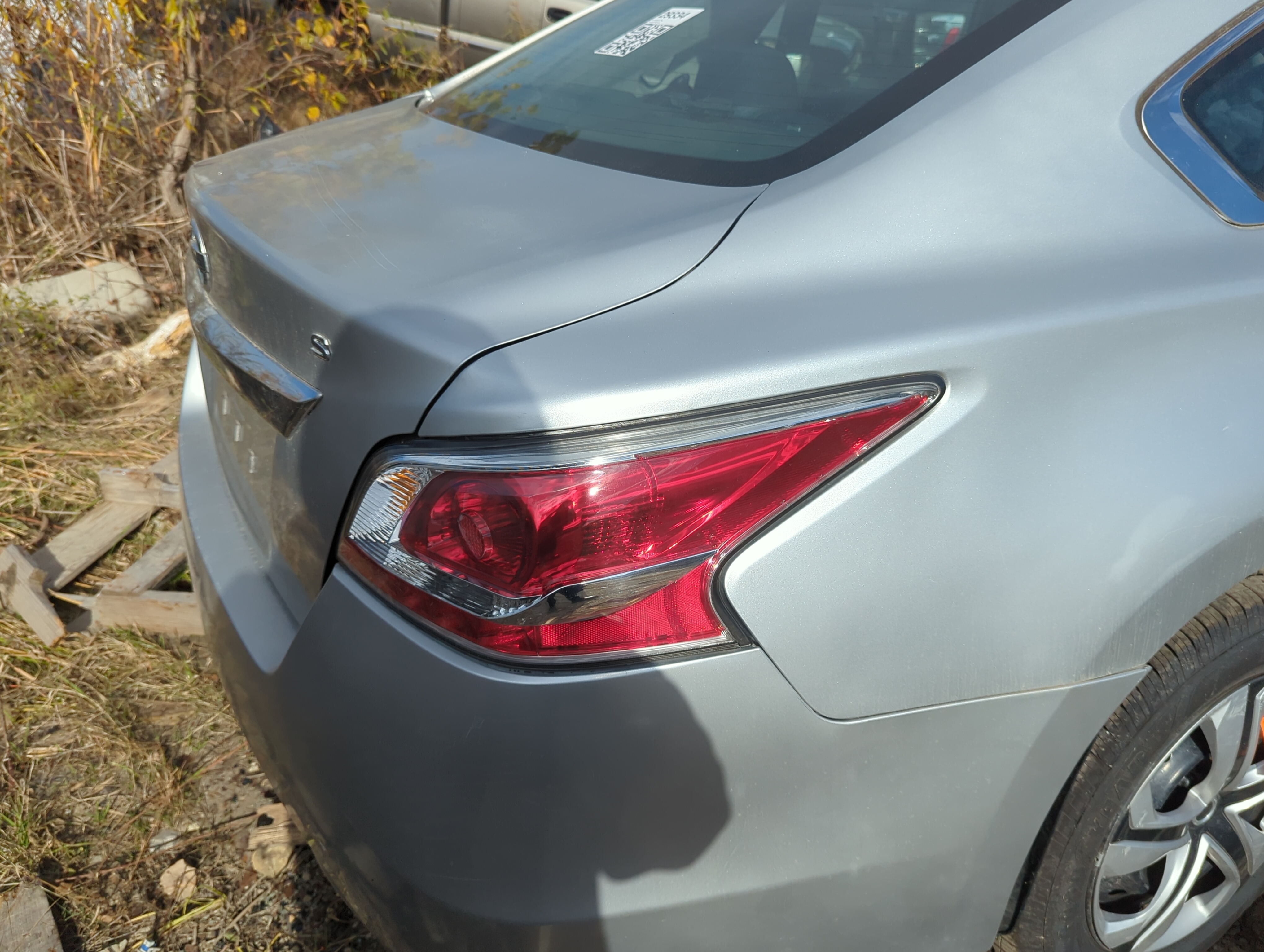 Picture of 2014-2015 Nissan Altima Passenger Right Side Tail Light Taillight Oem 1225426