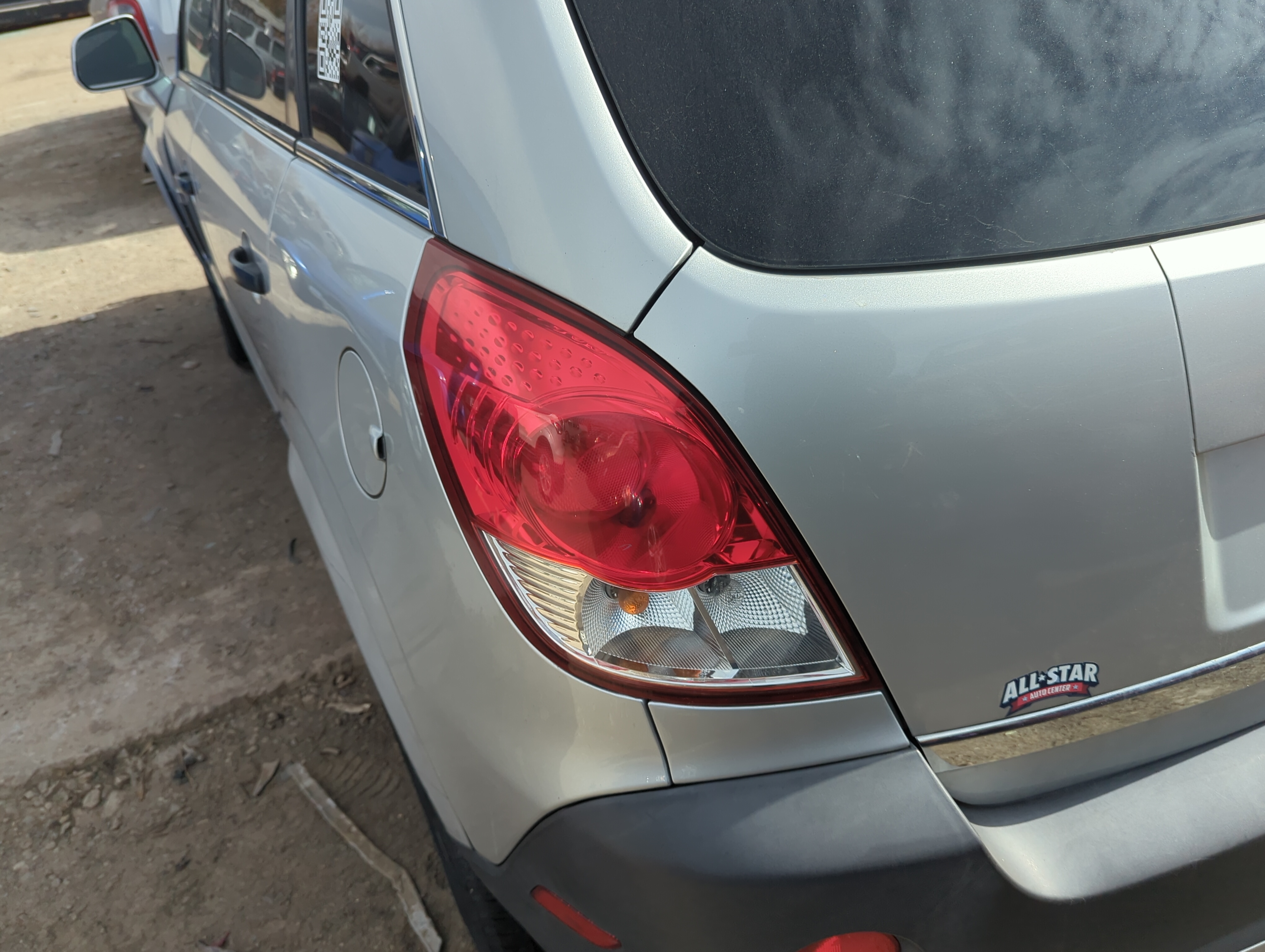 Picture of 2012 Chevrolet Captiva Sport Driver Left Side Tail Light Taillight Oem 1225580