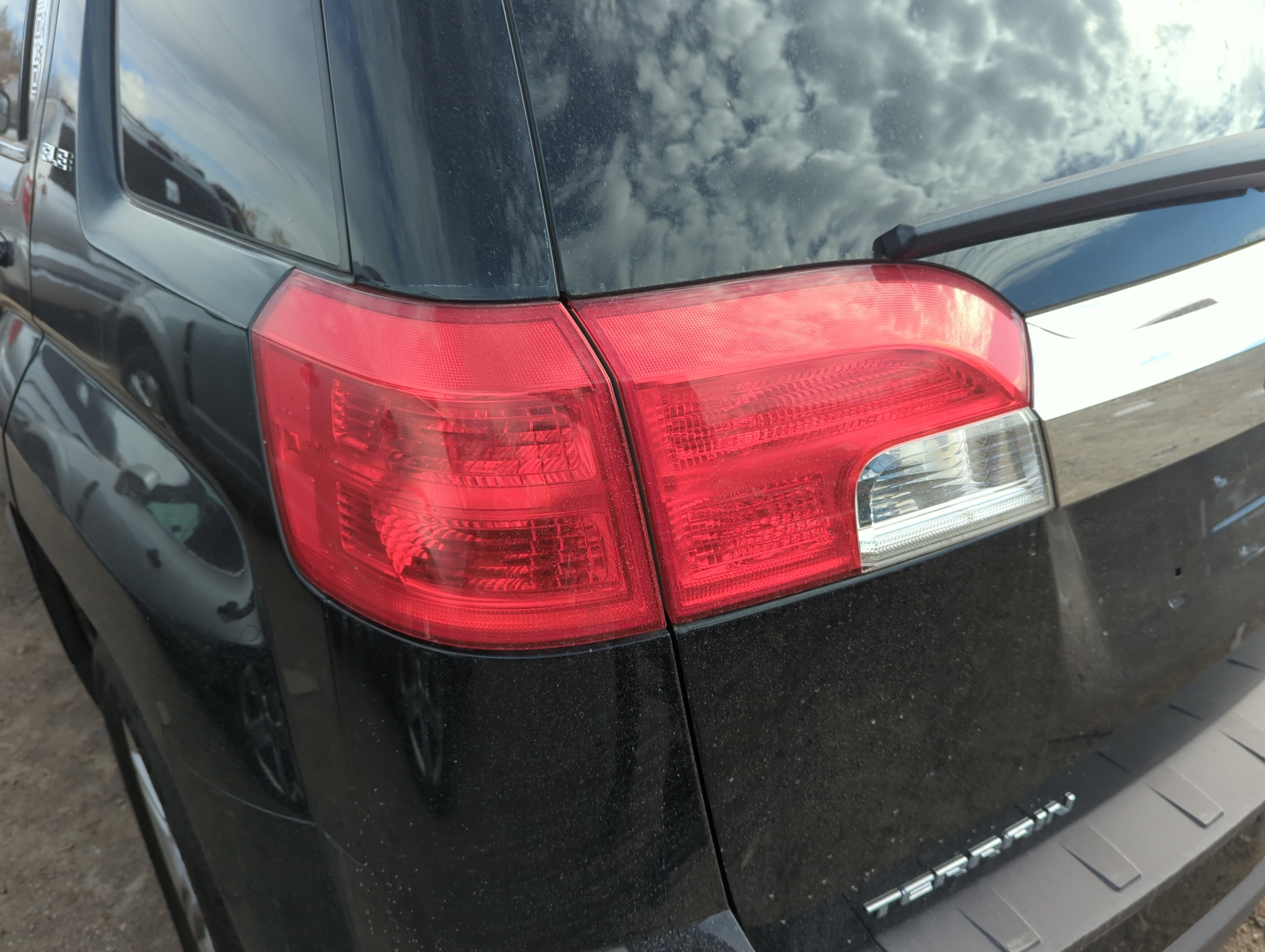 Picture of 2010-2017 Gmc Terrain Driver Left Side Tail Light Taillight Oem 1225751